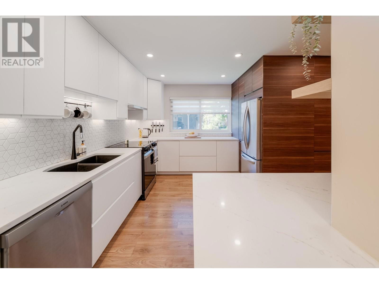34 - 11551 KINGFISHER DRIVE Image 7