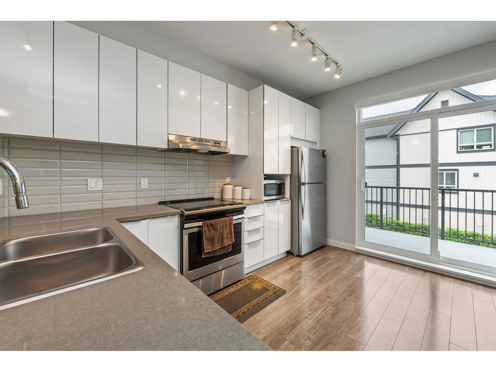 9 - 30930 WESTRIDGE Image 16