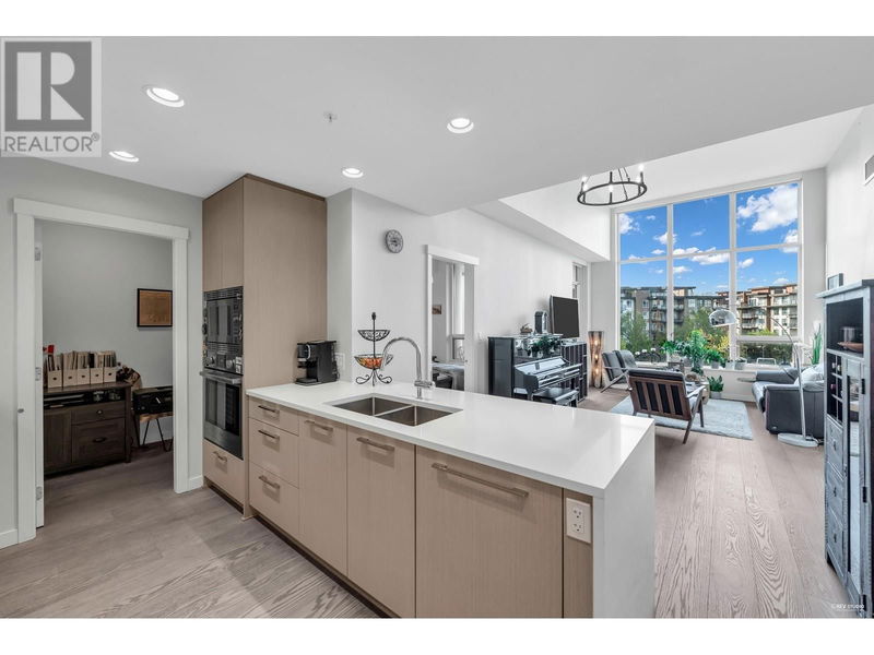 Tertiary Property View