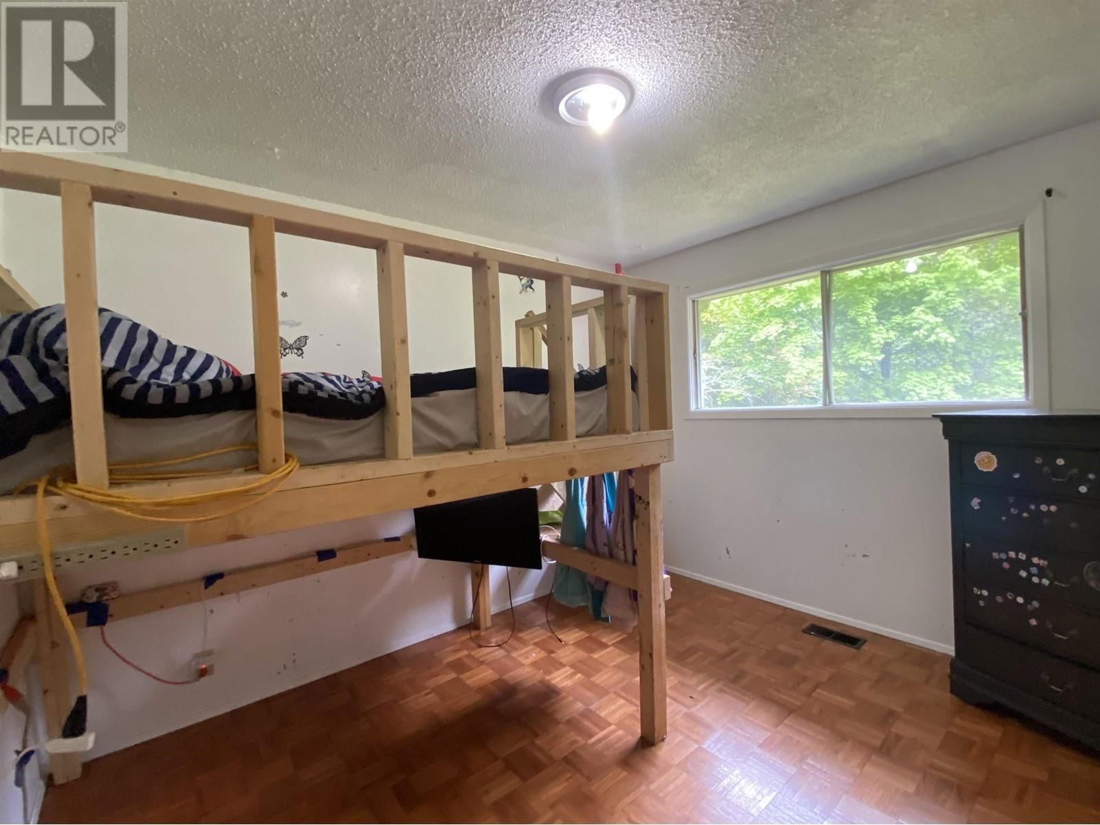 2128 GRANDVIEW DRIVE Image 14