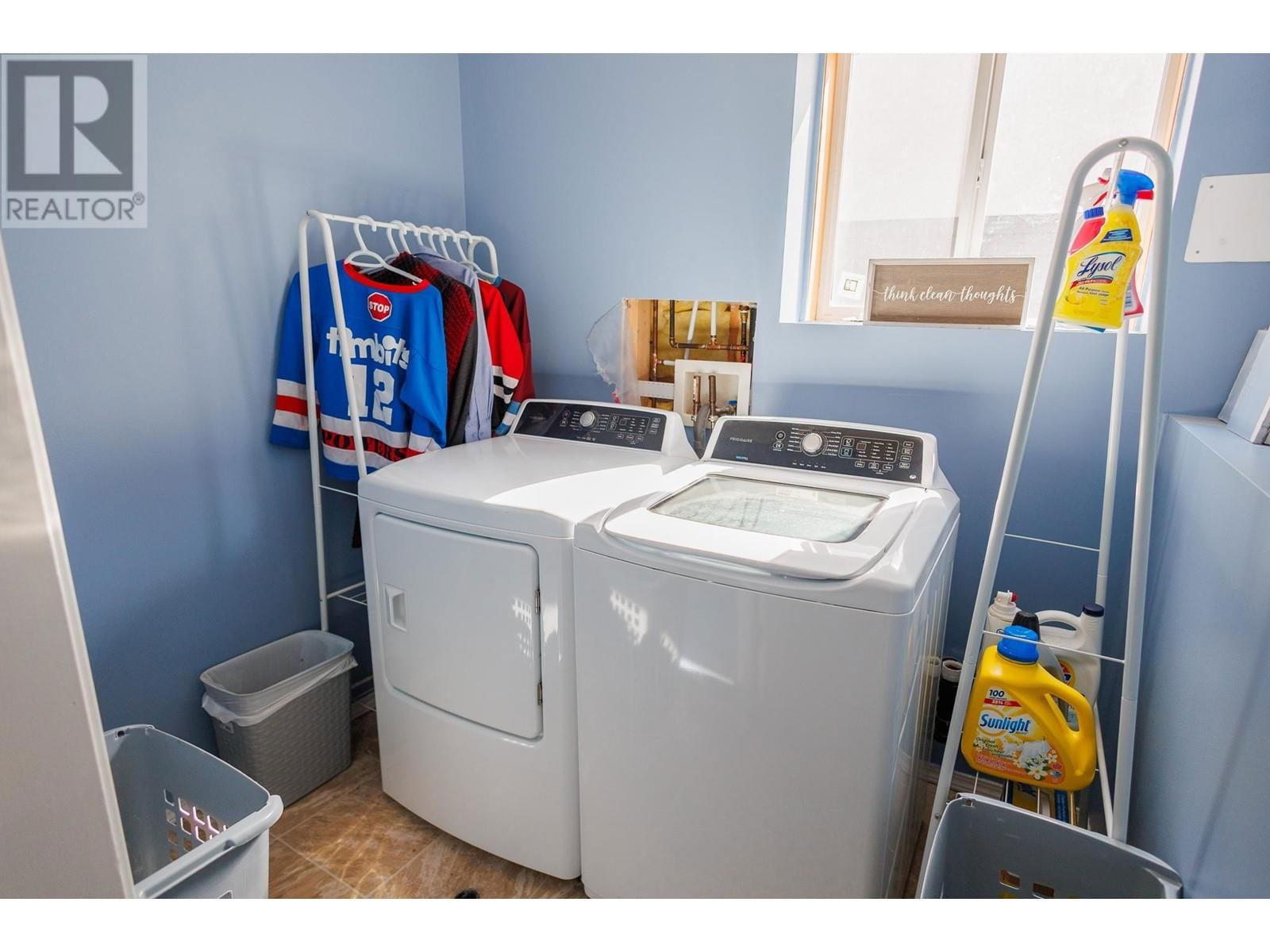 4902 HAUGLAND AVENUE Image 31