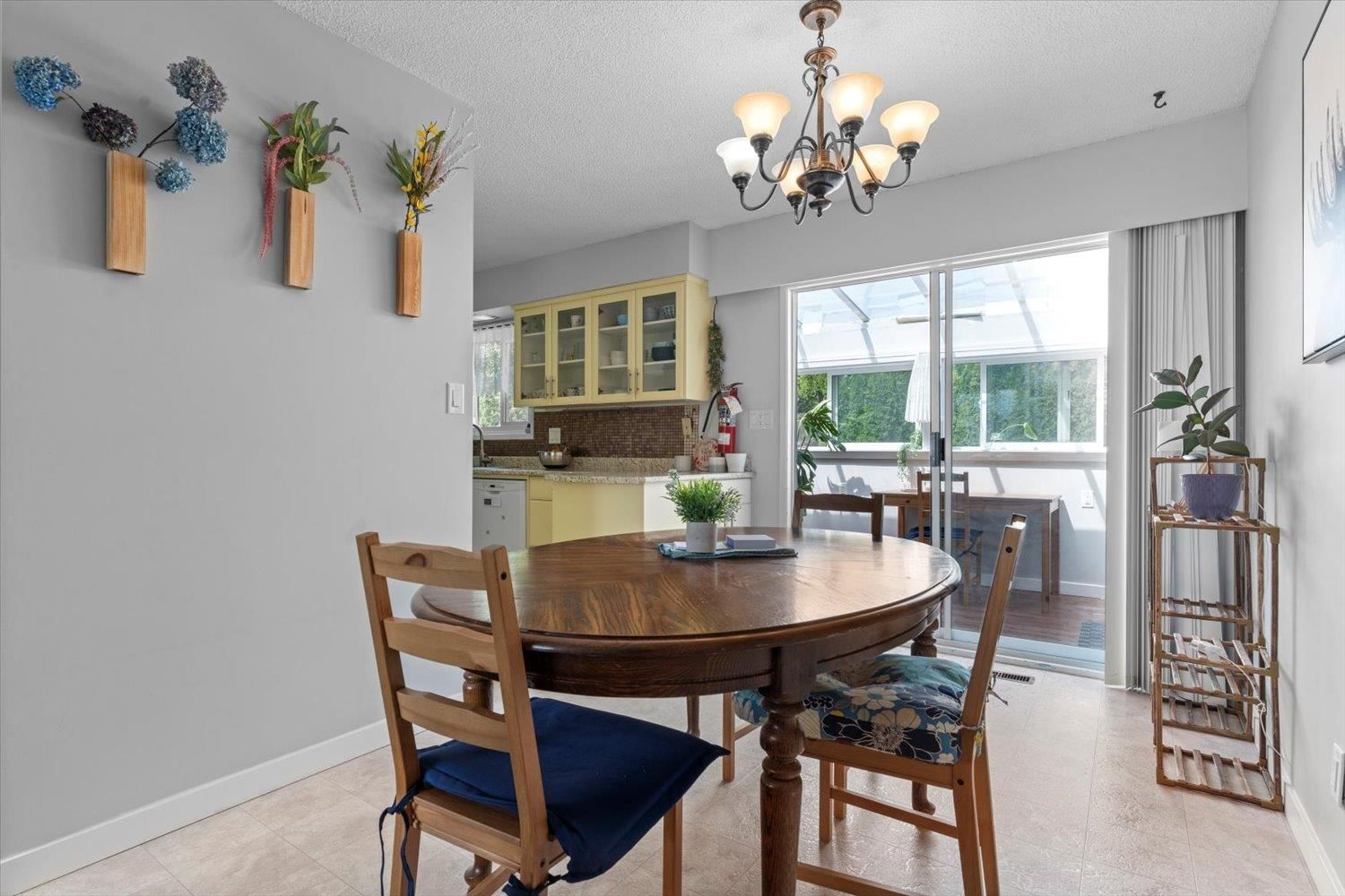 10005 DUBLIN DRIVE Image 12