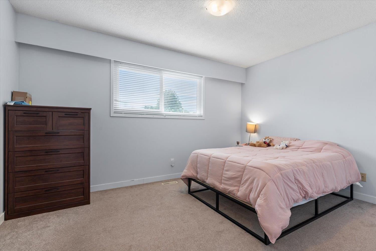 10005 DUBLIN DRIVE Image 15