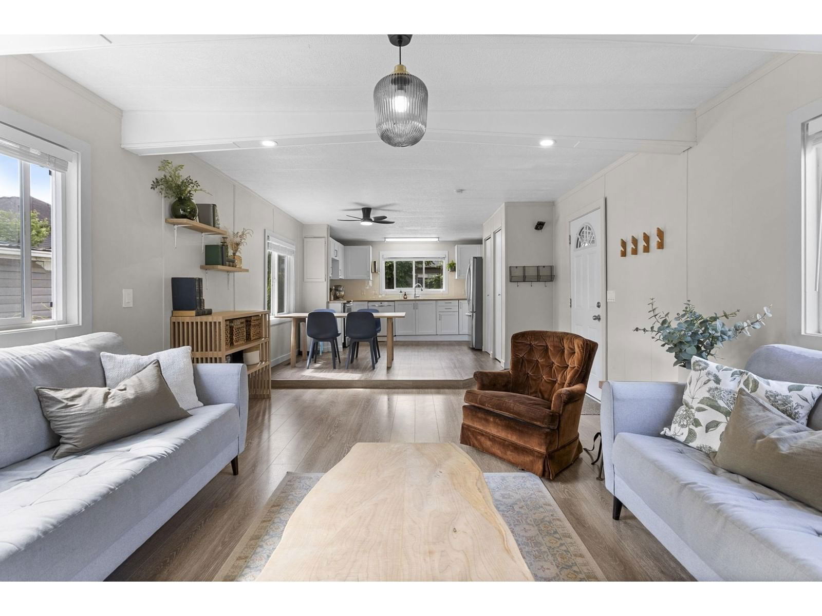 26 - 44565 MONTE VISTA DRIVE Image 2