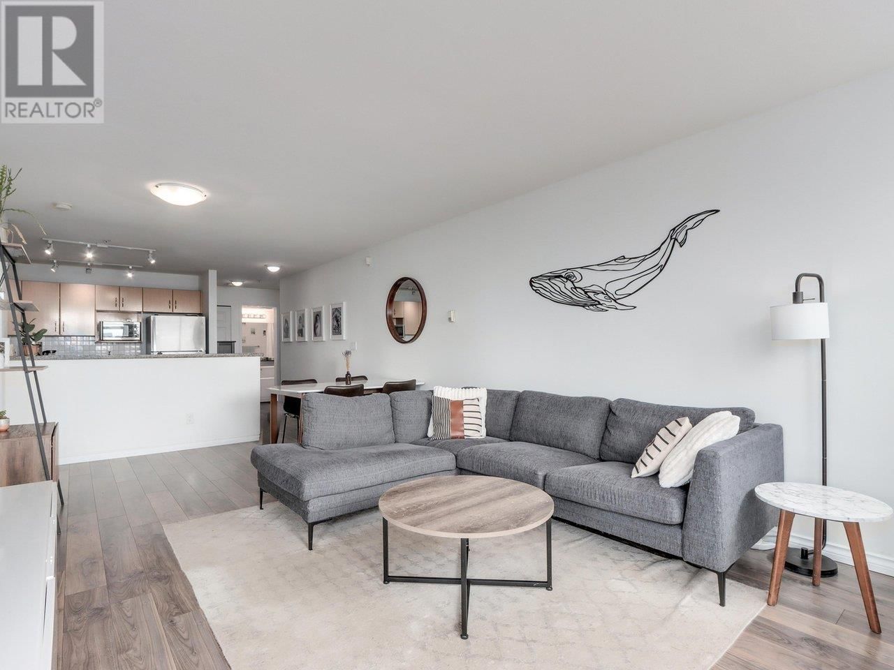 306 - 305 LONSDALE AVENUE Image 11