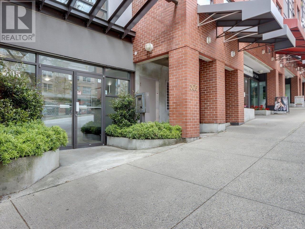 306 - 305 LONSDALE AVENUE Image 2
