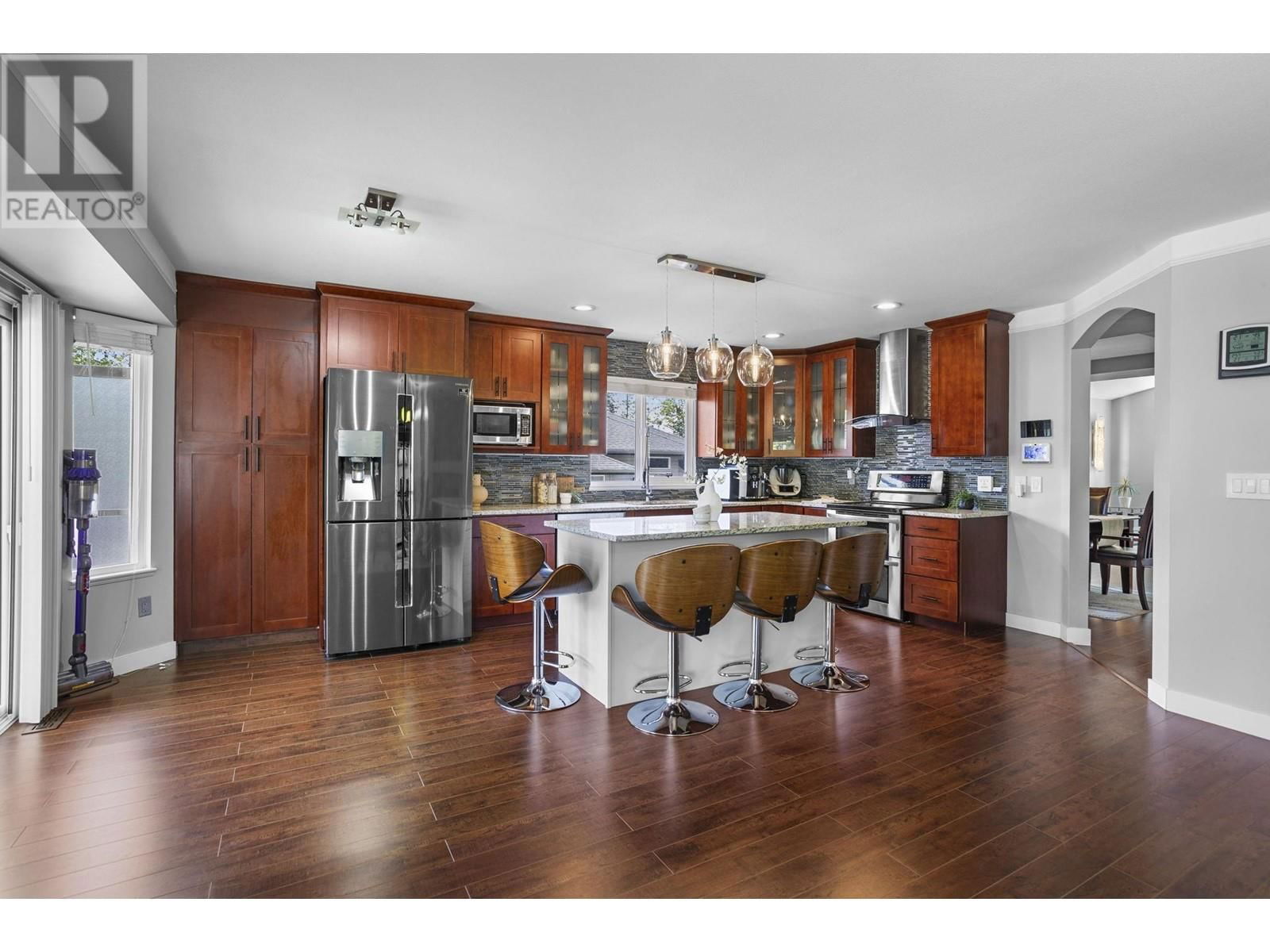 11330 238 STREET Image 11