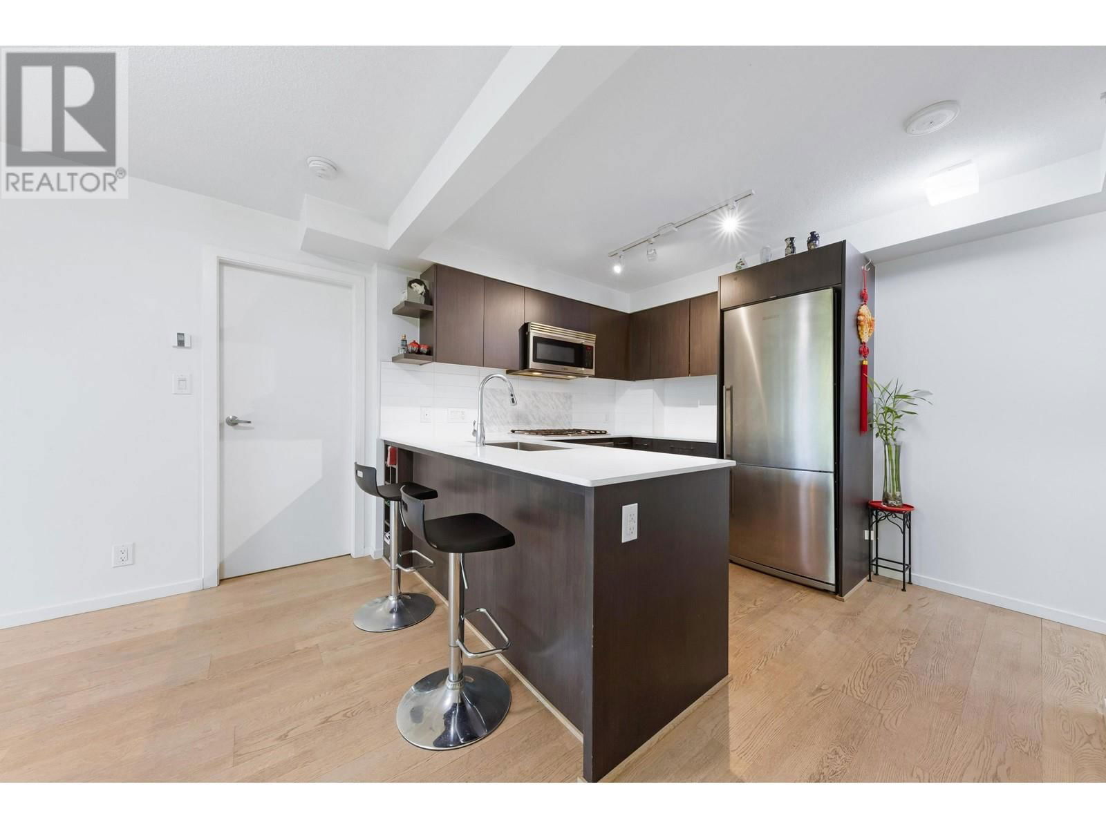602 - 7979 FIRBRIDGE WAY Image 6
