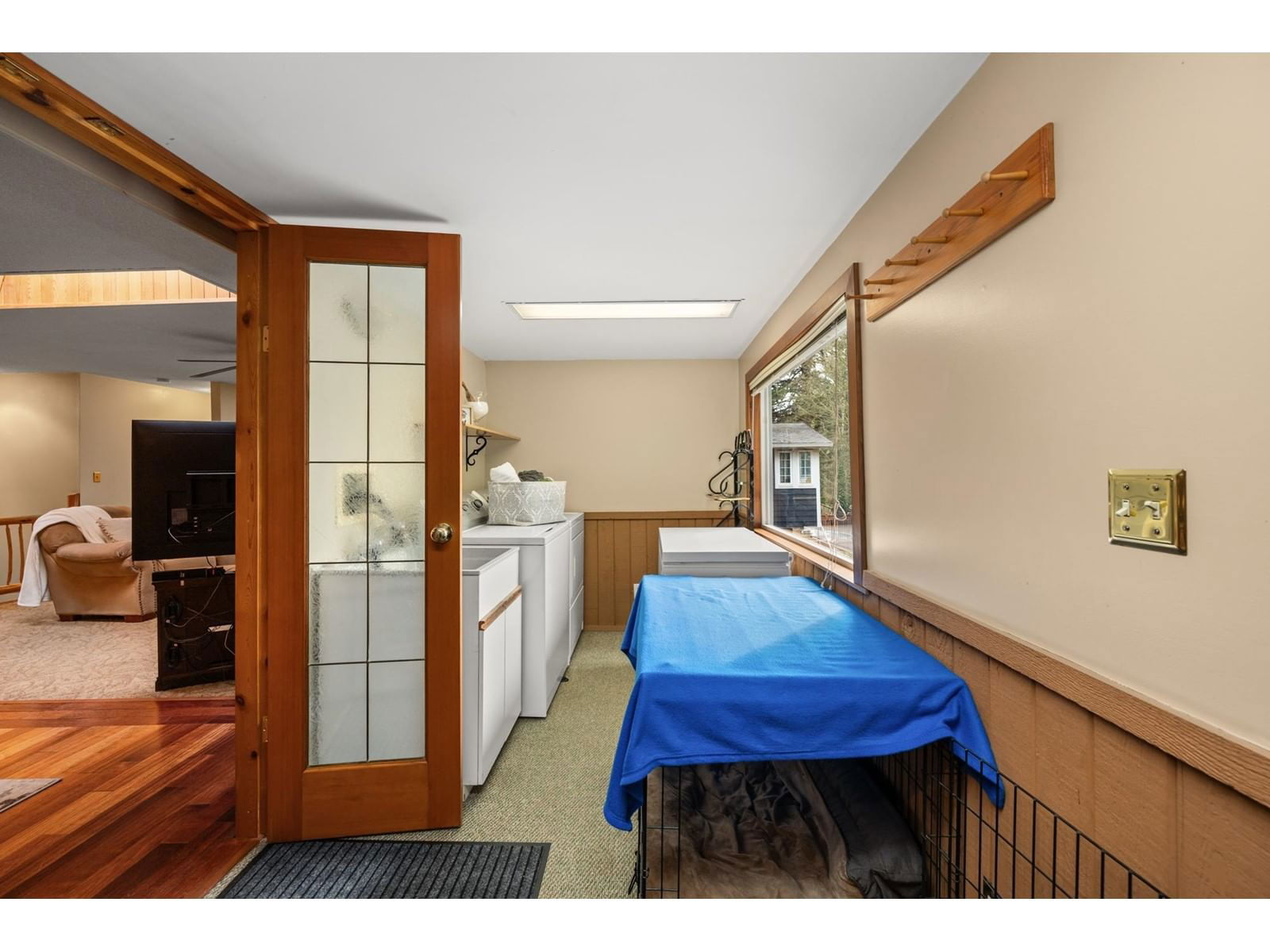 7433 BARRYMORE Image 12