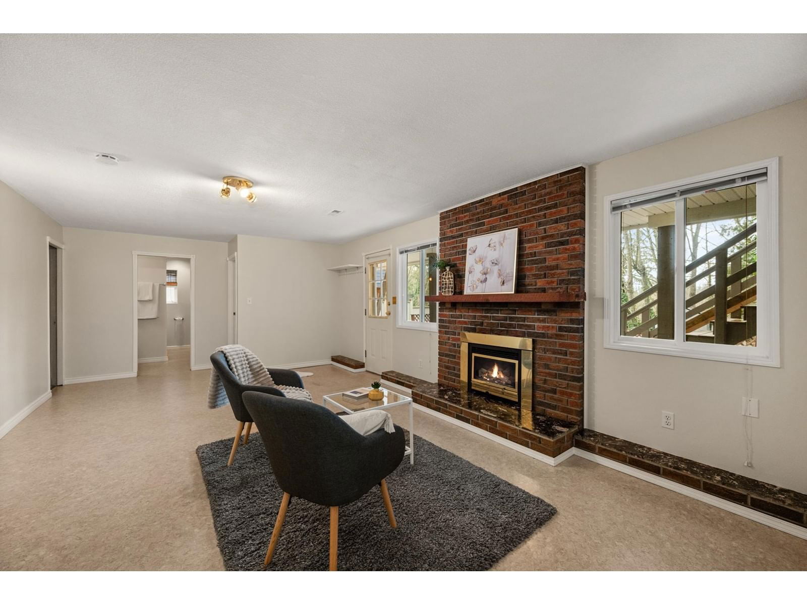 7433 BARRYMORE Image 33