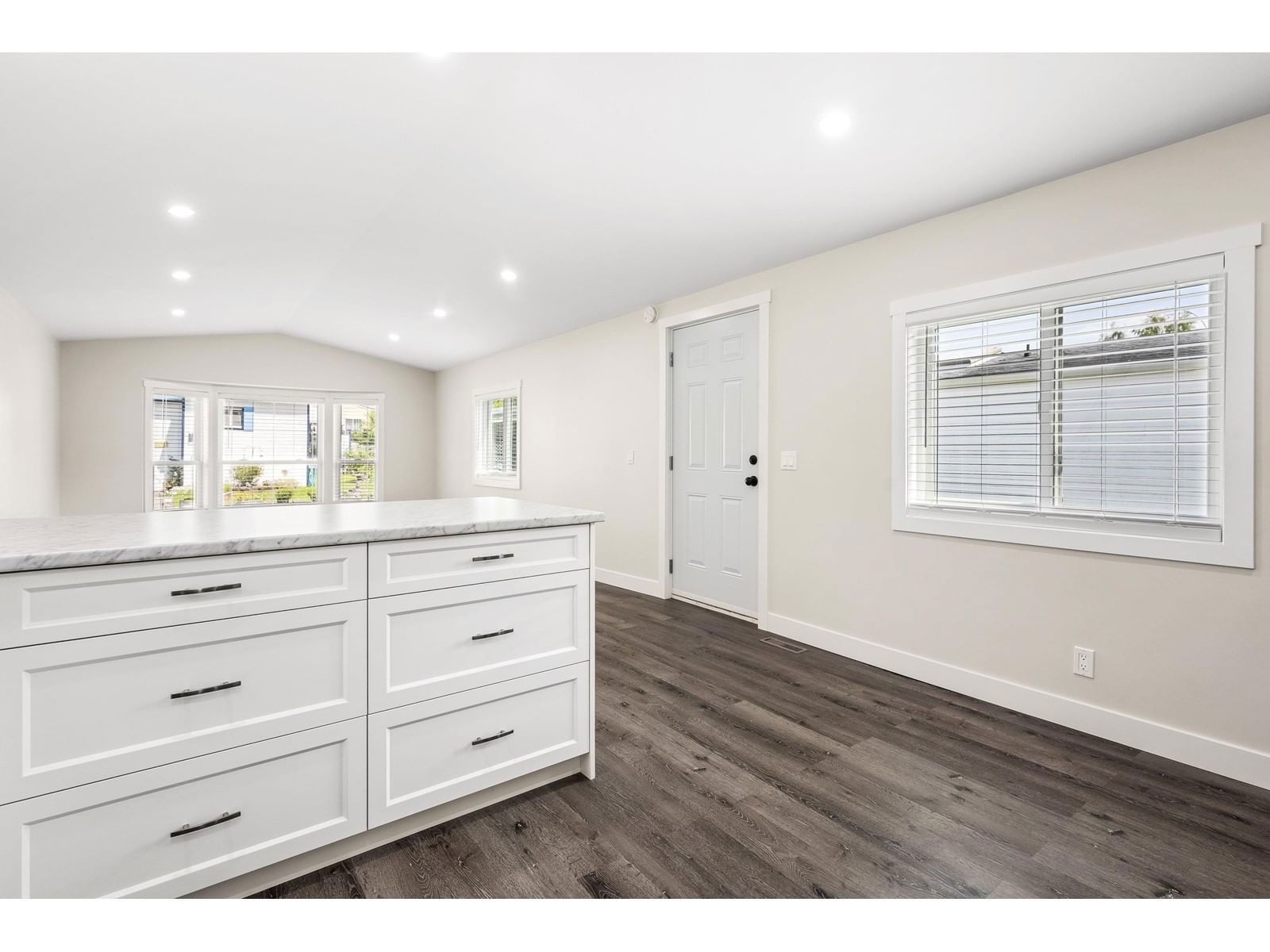 3 - 44565 MONTE VISTA DRIVE Image 15