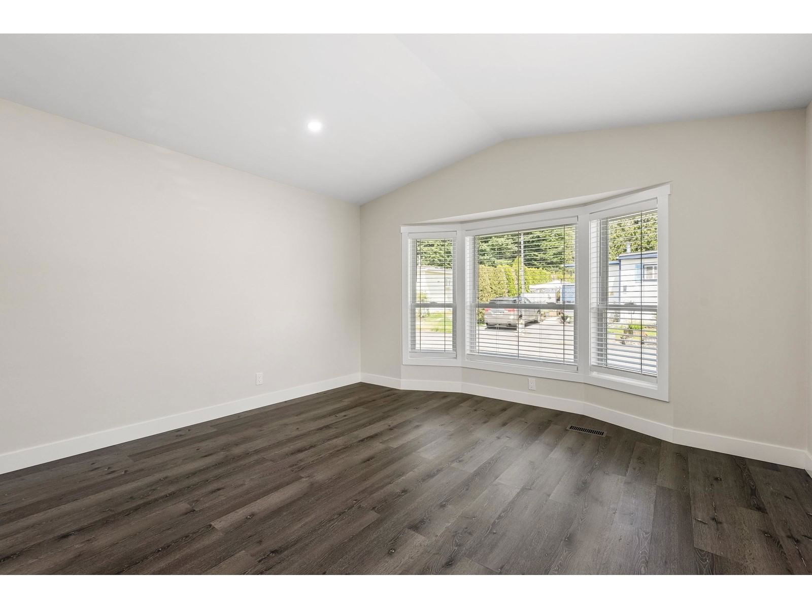 3 - 44565 MONTE VISTA DRIVE Image 5