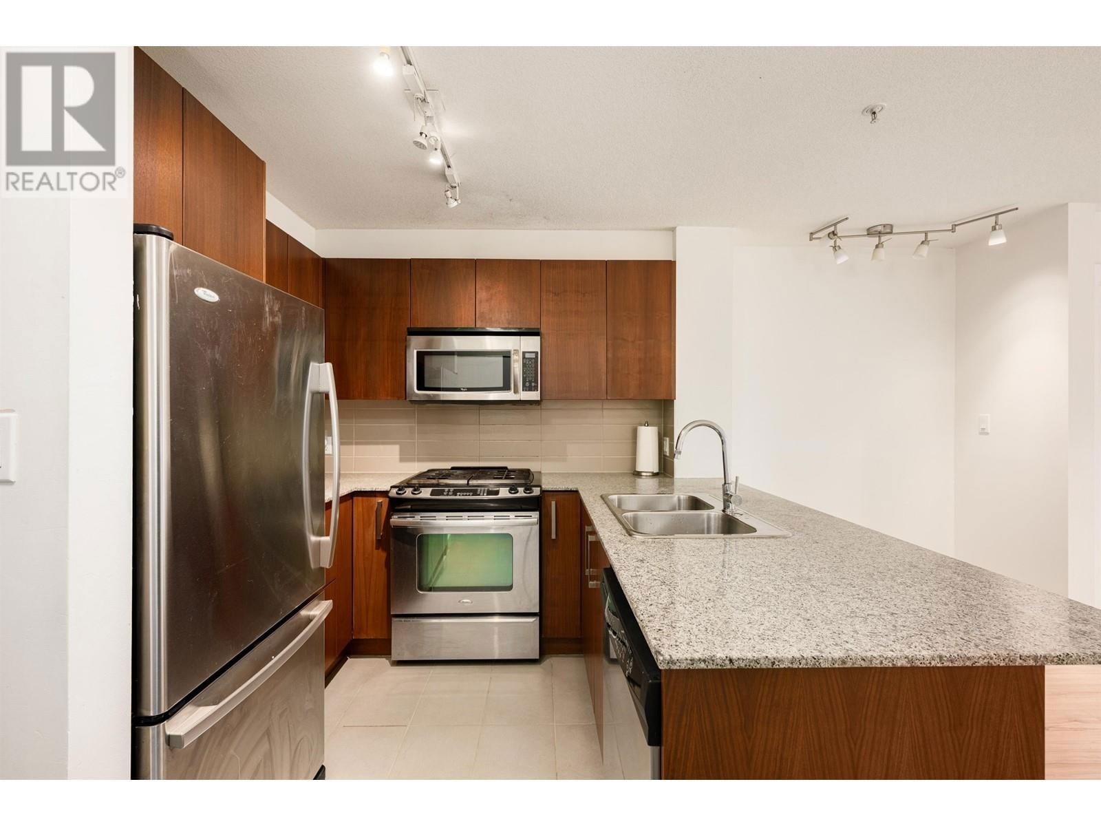 103 - 5775 IRMIN STREET Image 16