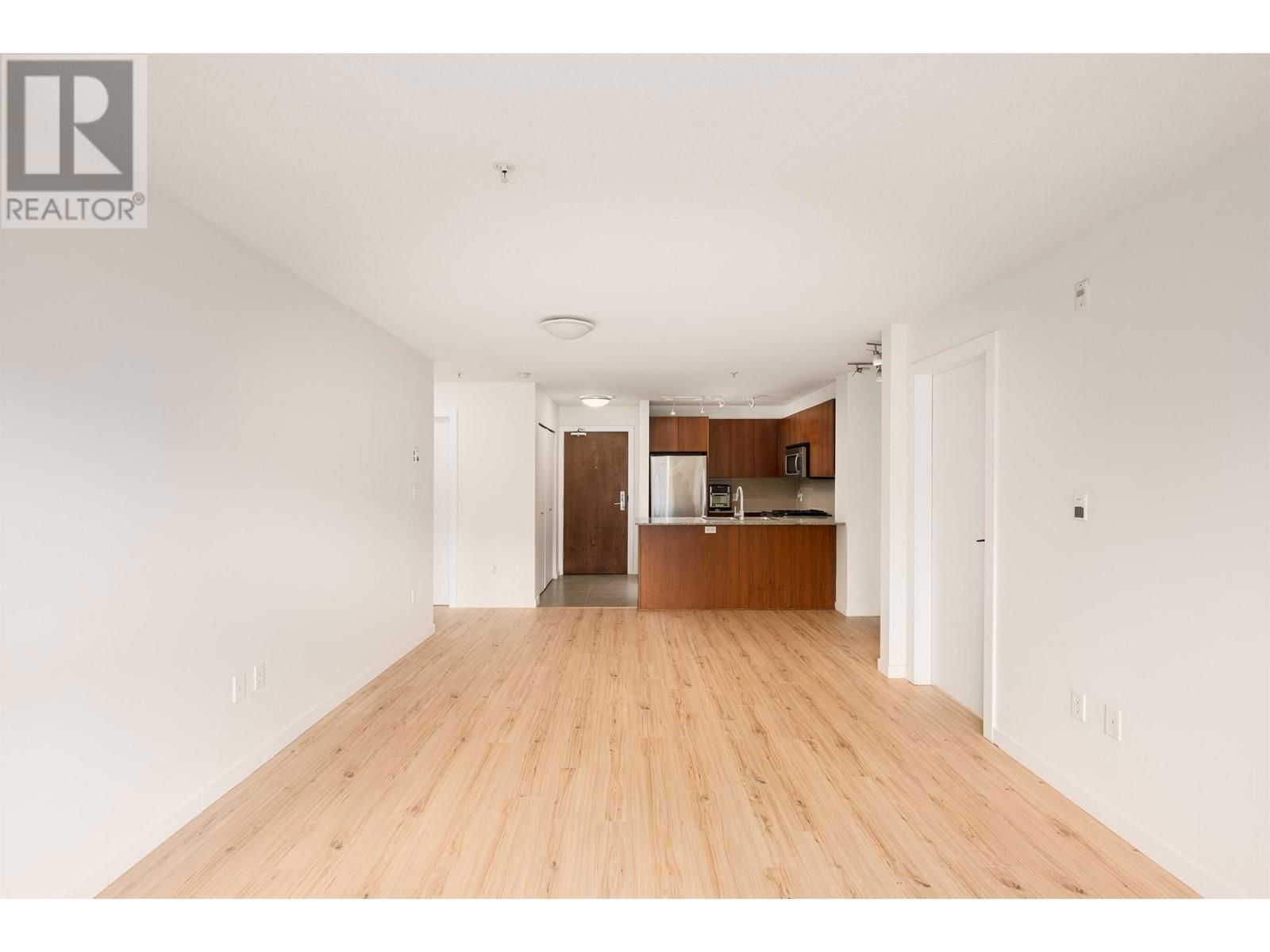 103 - 5775 IRMIN STREET Image 4