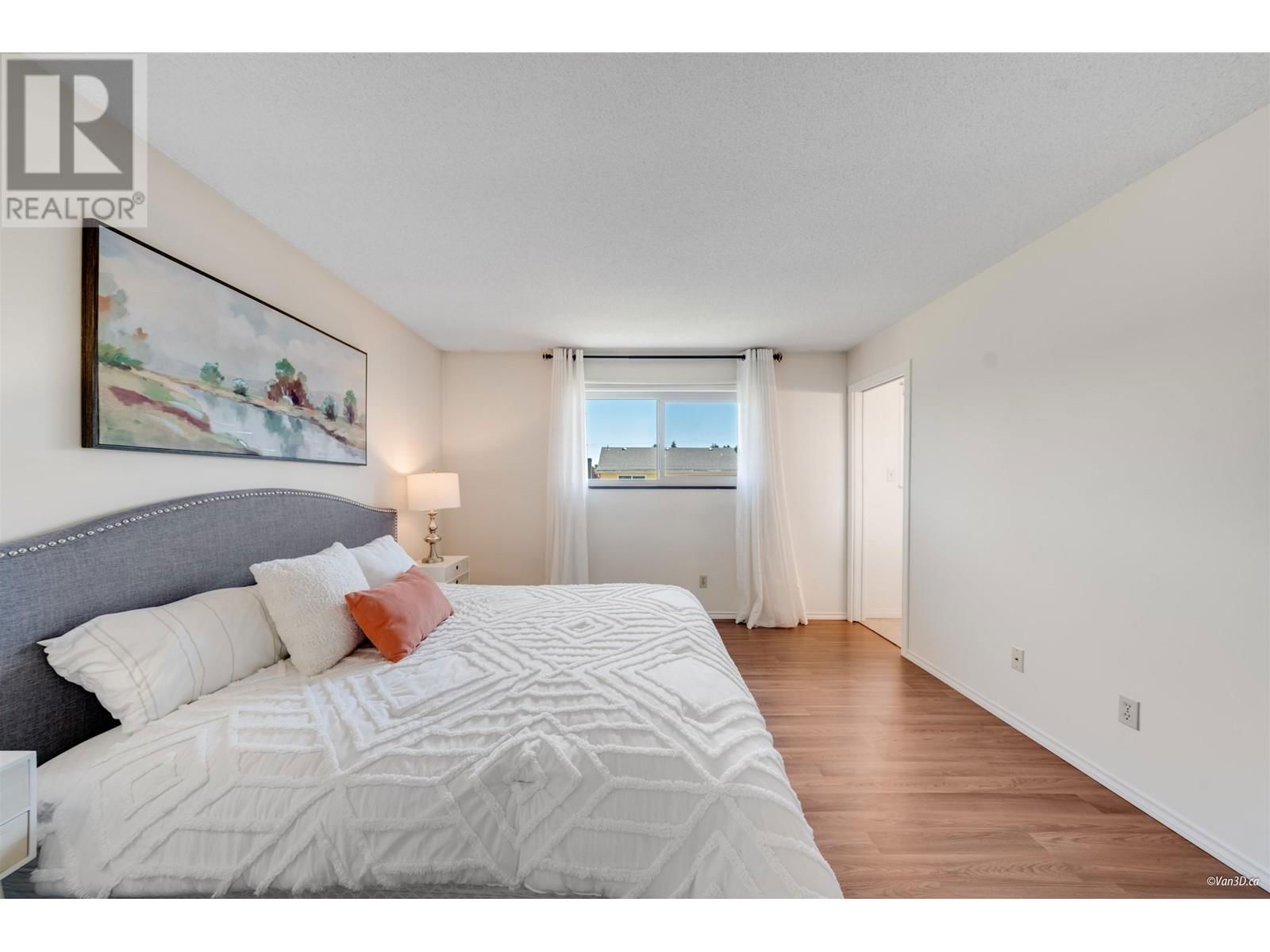 9666 ASHWOOD DRIVE Image 22