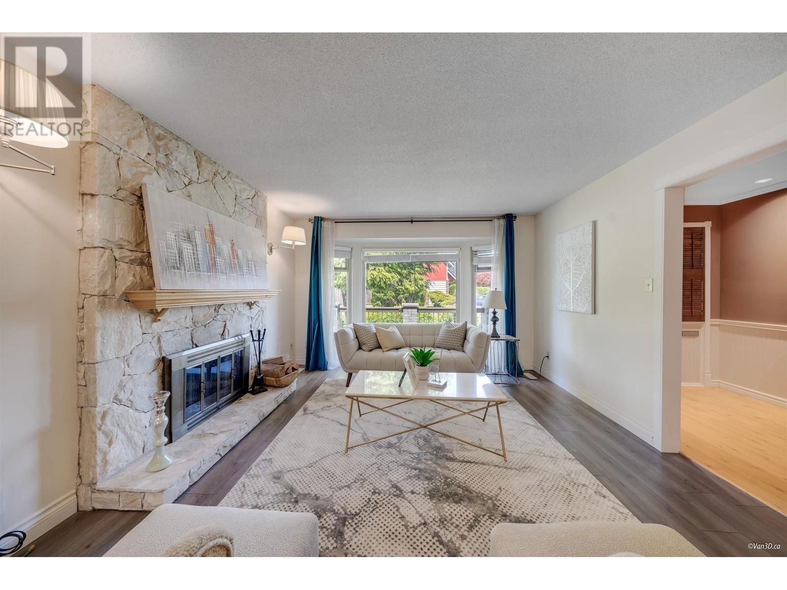 9666 ASHWOOD DRIVE Image 3