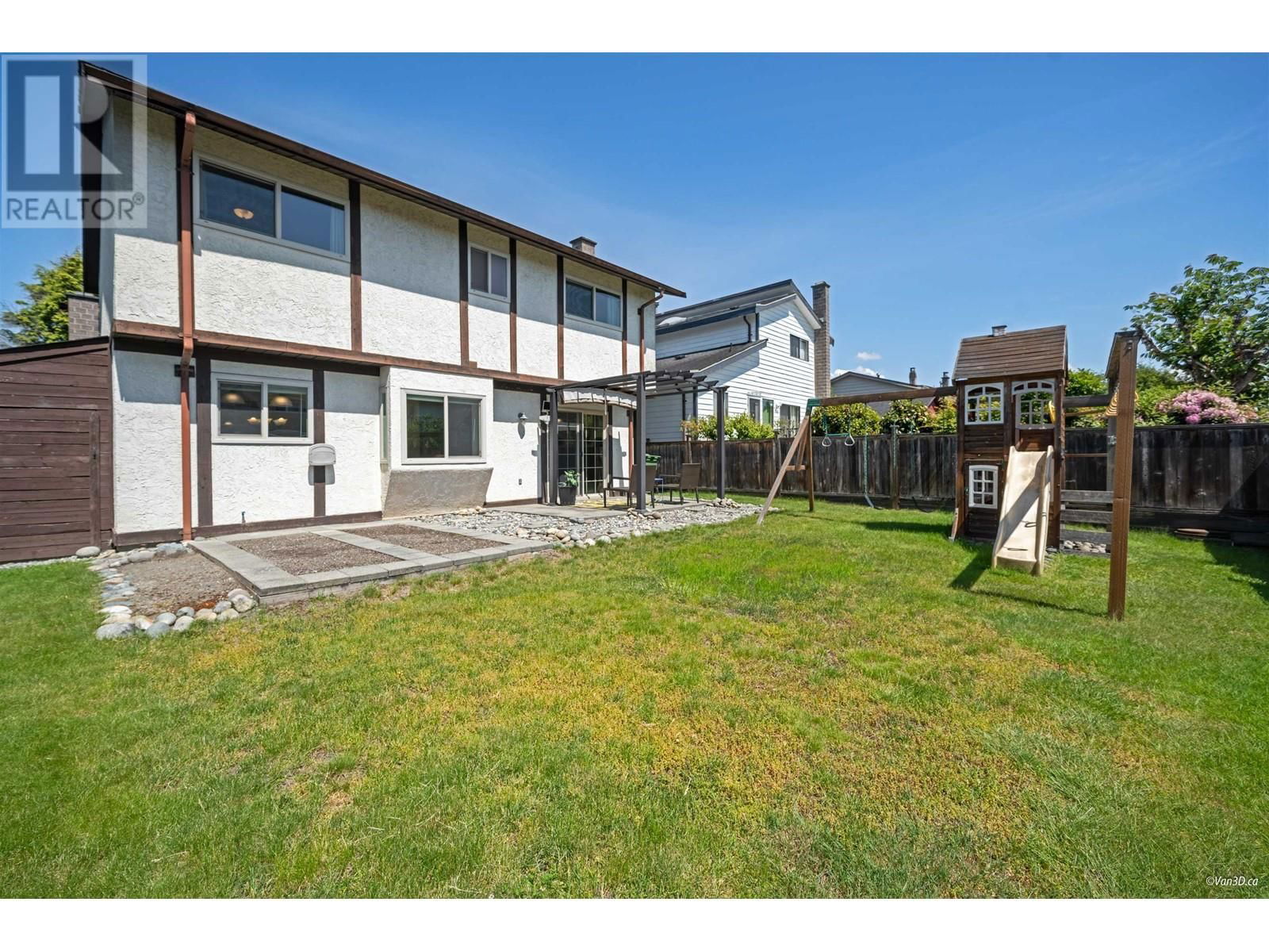 9666 ASHWOOD DRIVE Image 33