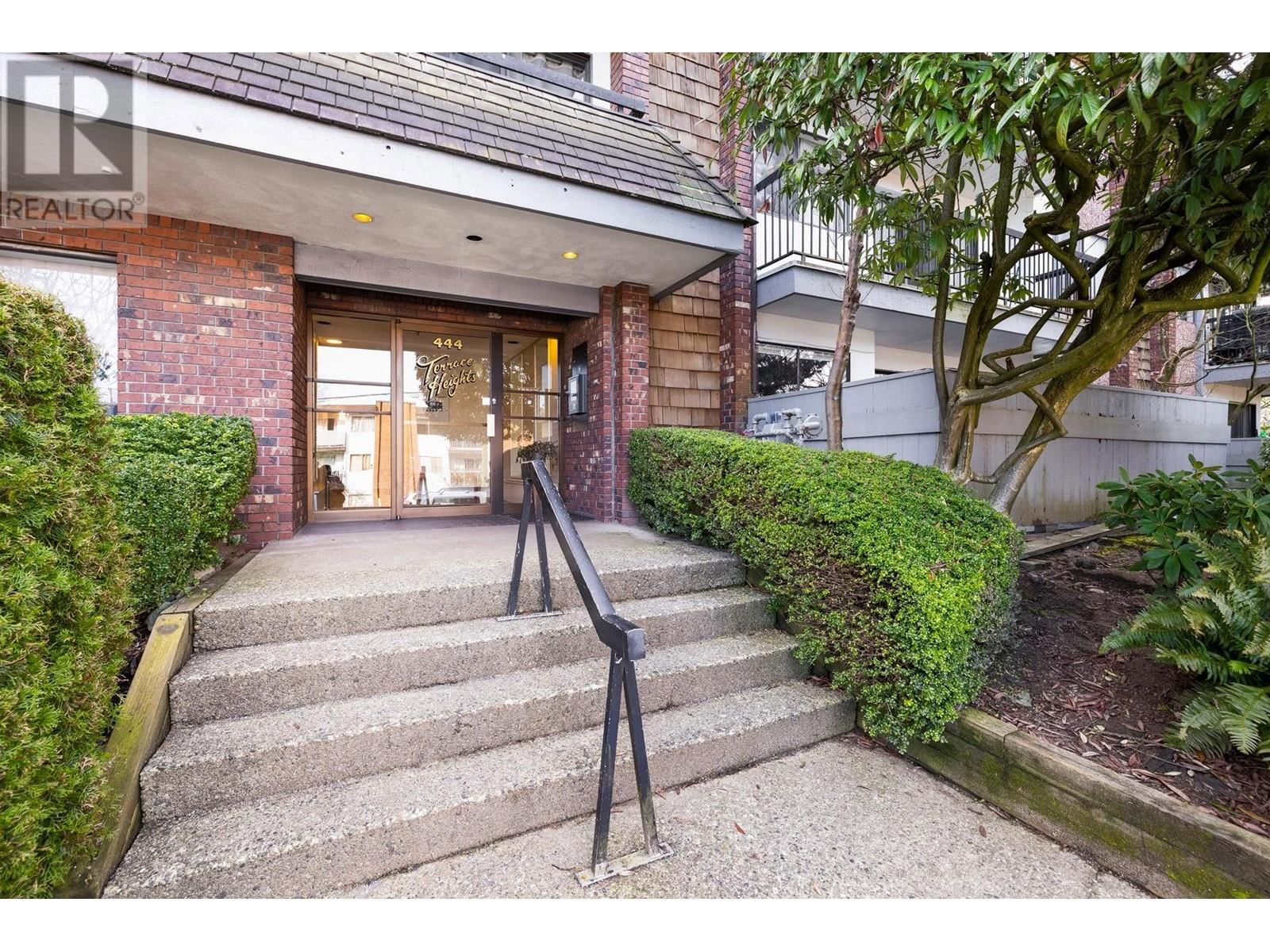 207 - 444 6TH AVENUE Image 21
