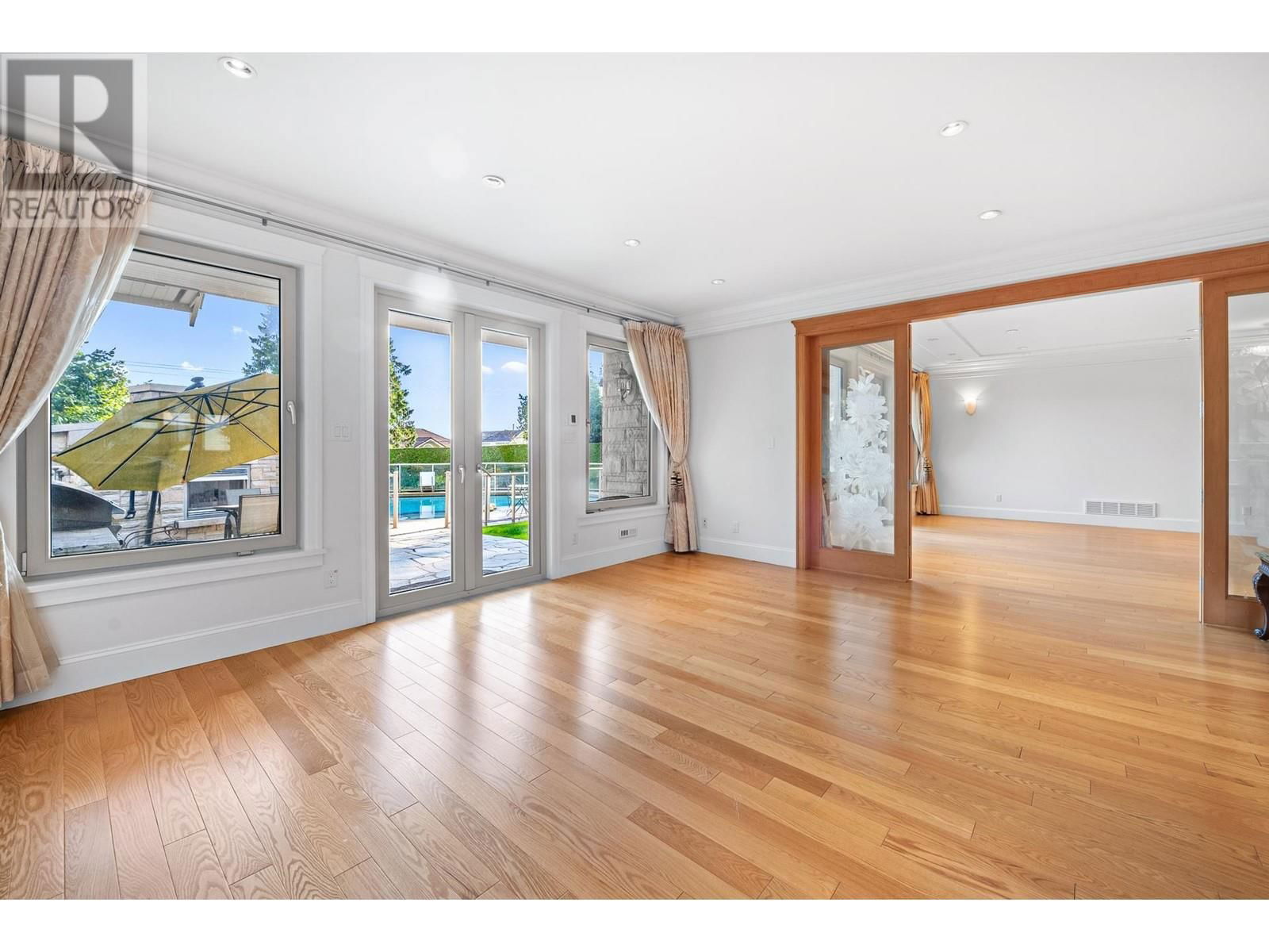1361 MATHERS AVENUE Image 3