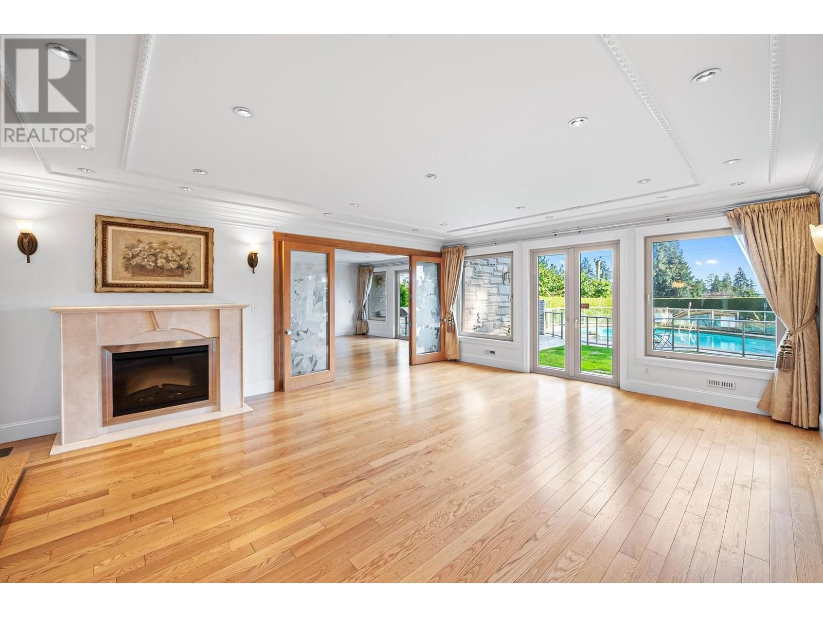 1361 MATHERS AVENUE Image 8