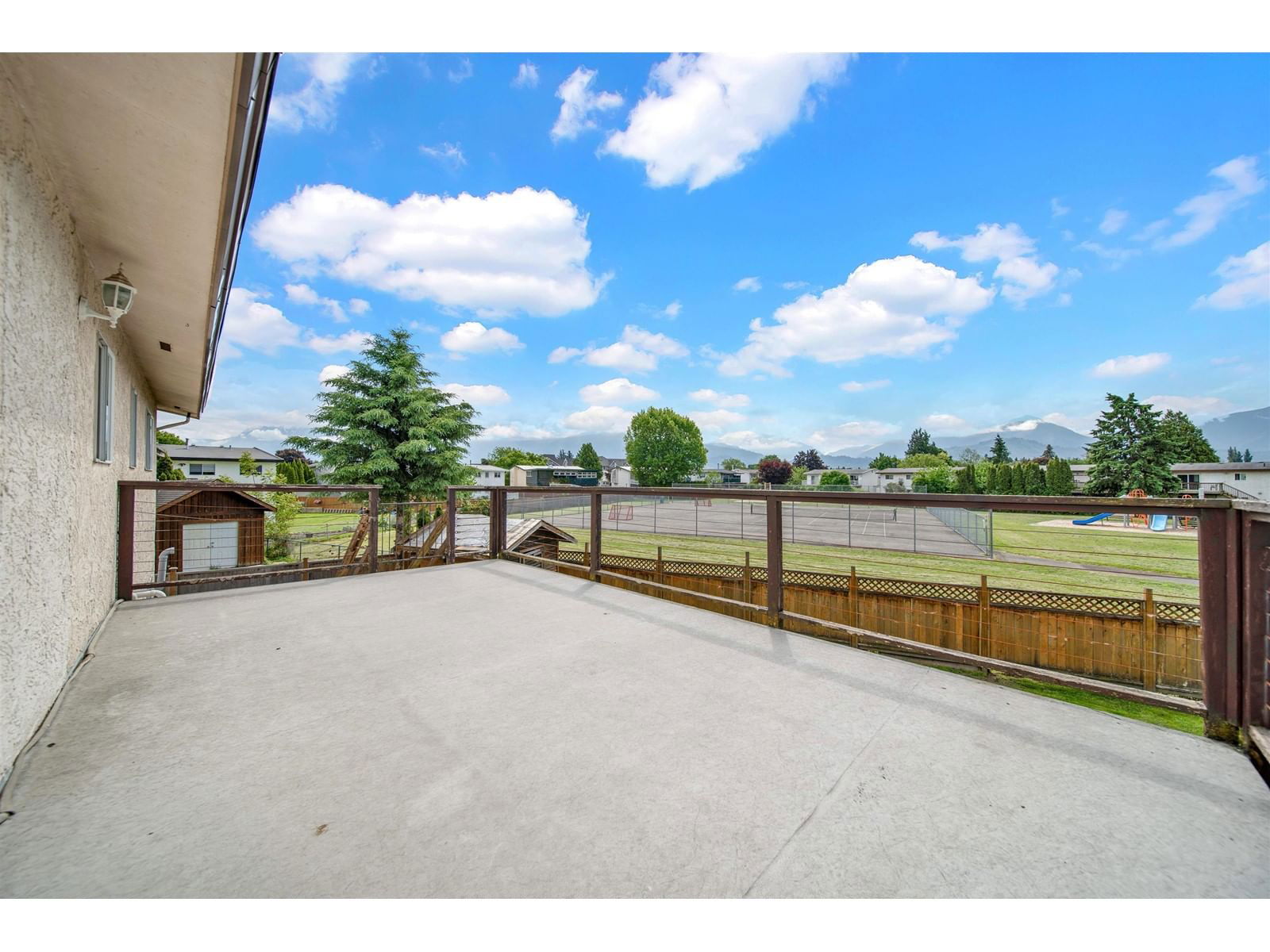 46396 CORA AVENUE Image 17