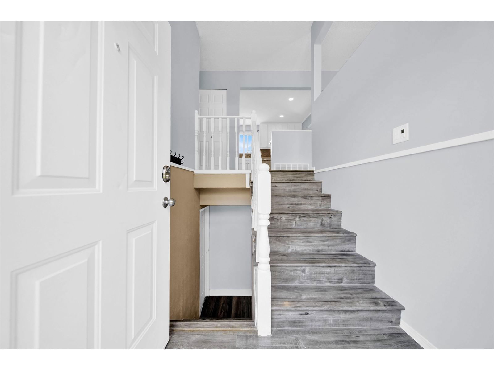 46396 CORA AVENUE Image 2