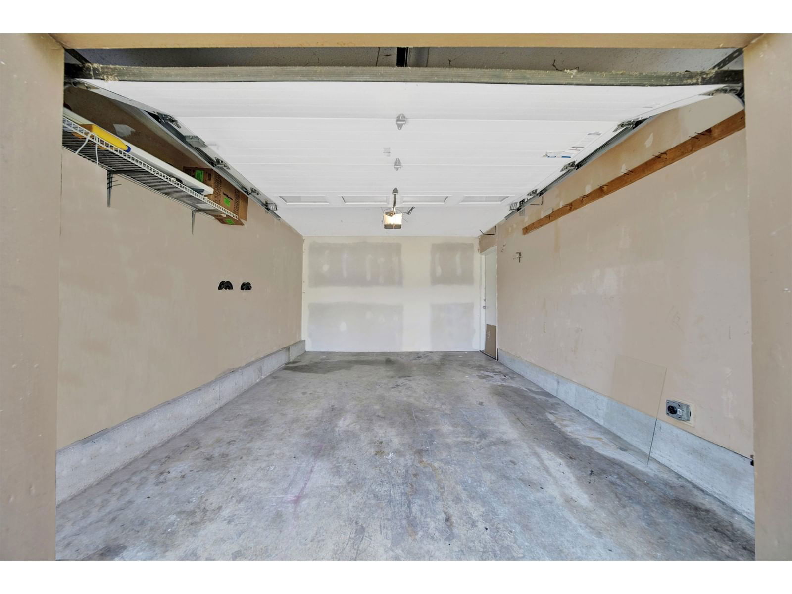 46396 CORA AVENUE Image 28