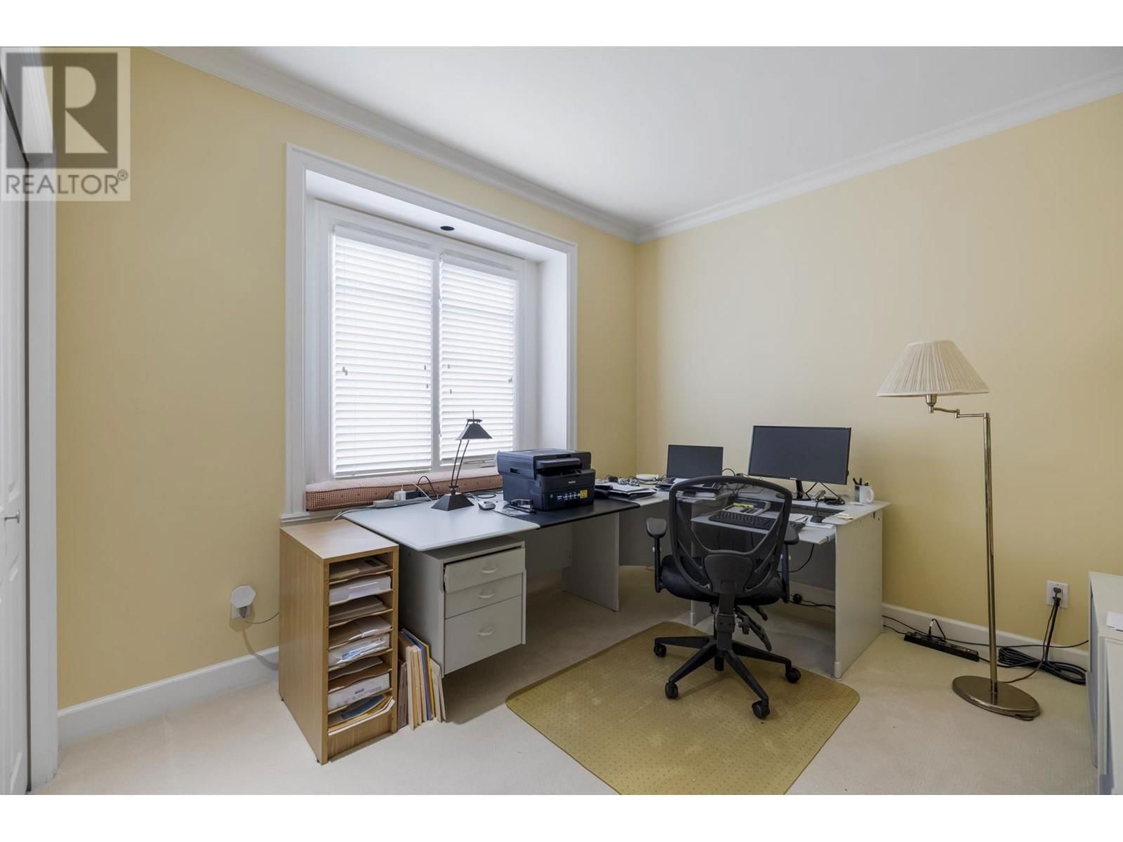 3111 42ND AVENUE Image 32
