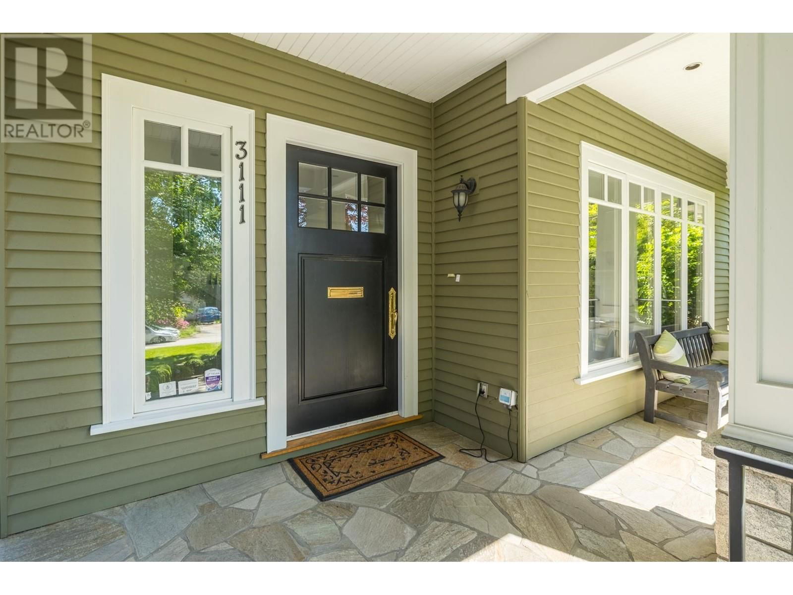 3111 42ND AVENUE Image 4