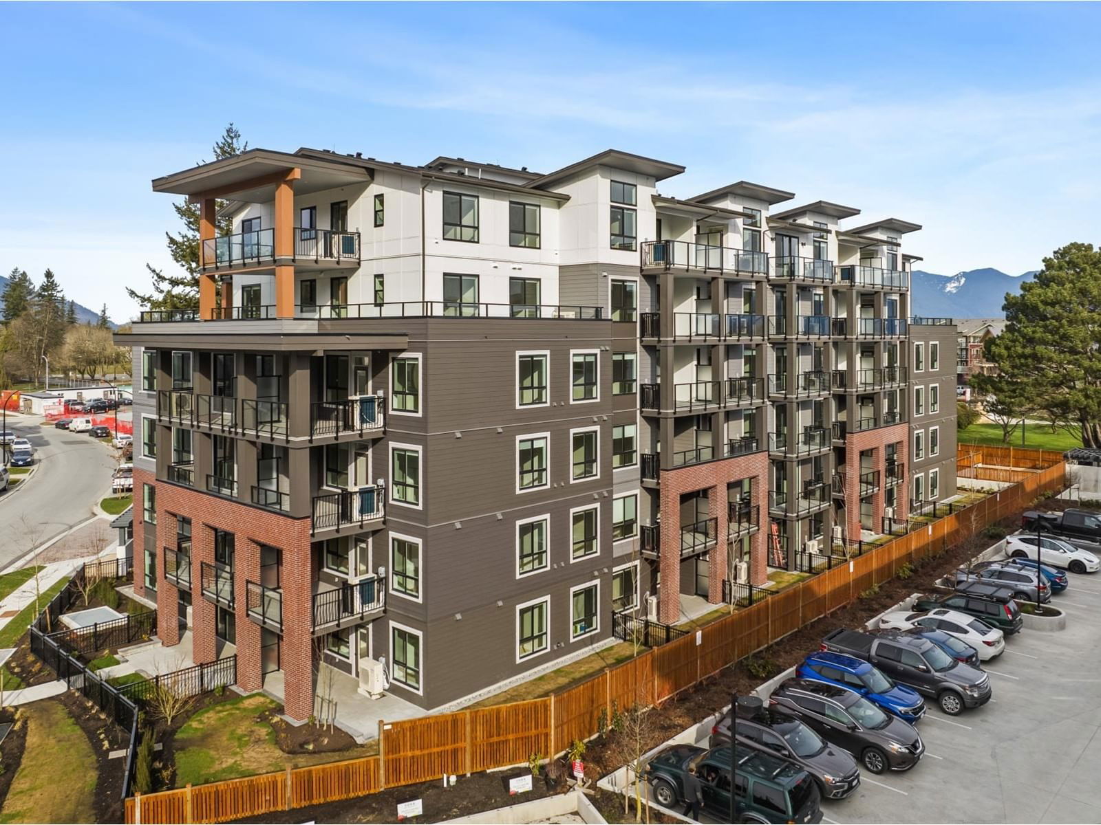 103 - 45511 CAMPUS DRIVE Image 6
