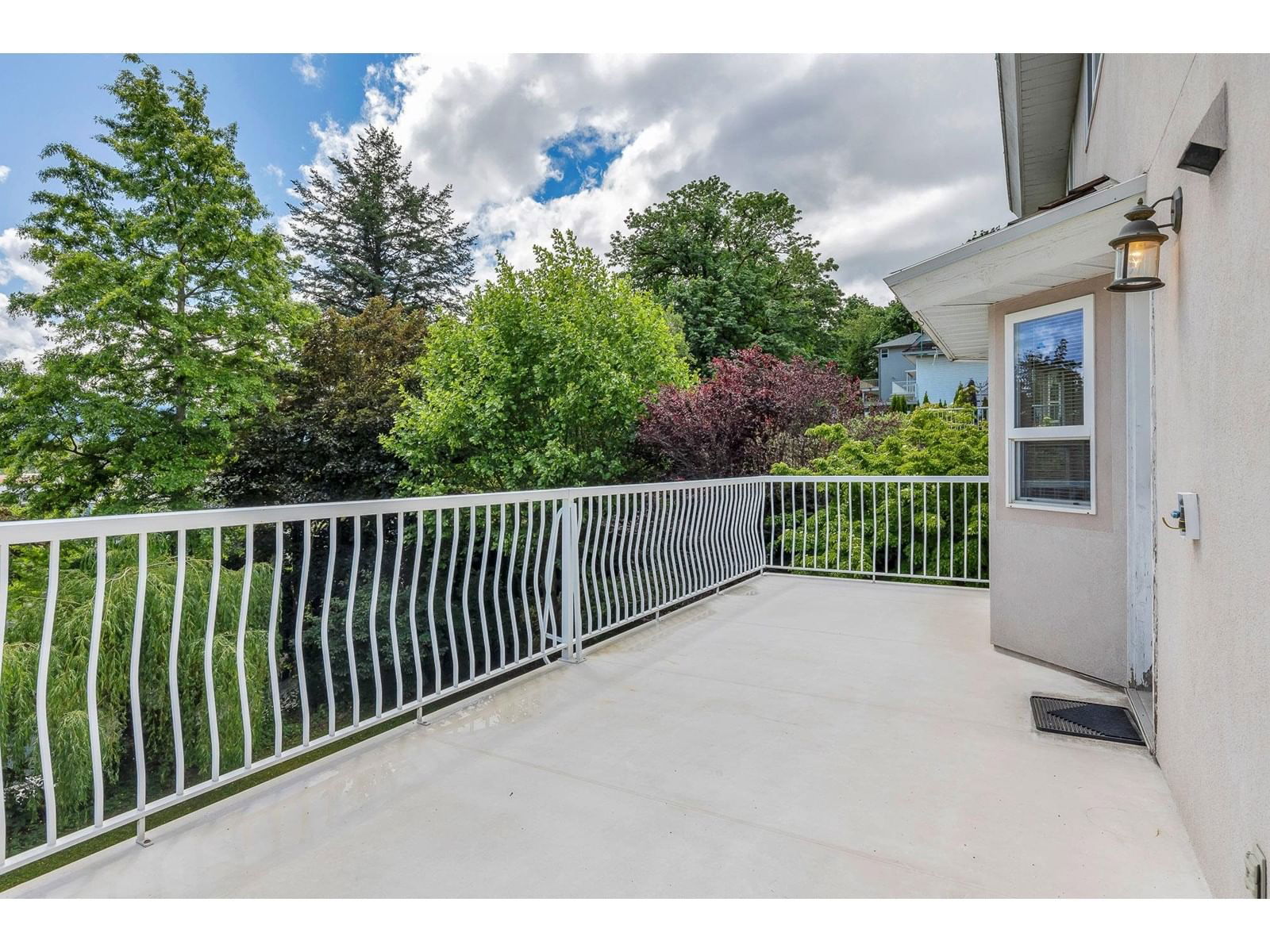 8678 SUNBURST PLACE Image 14