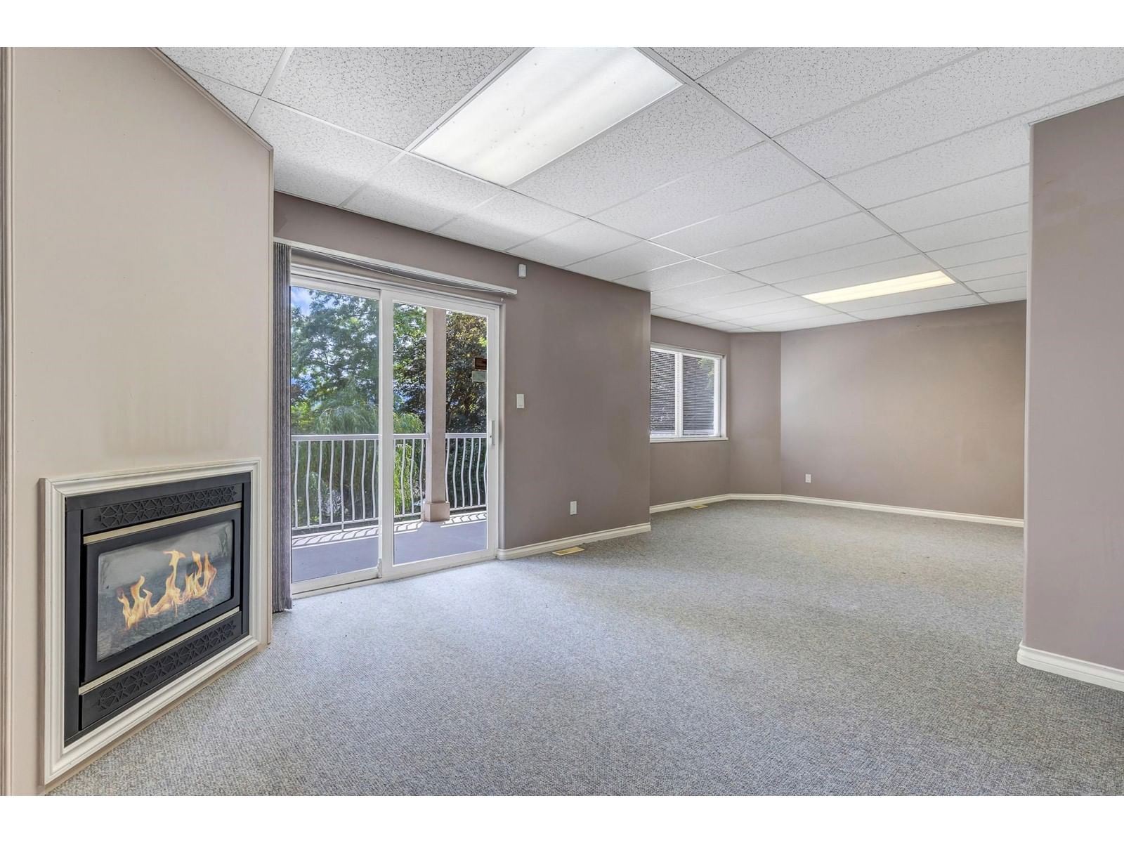 8678 SUNBURST PLACE Image 31