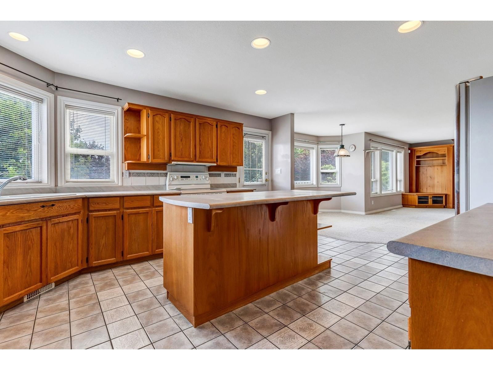 8678 SUNBURST PLACE Image 9