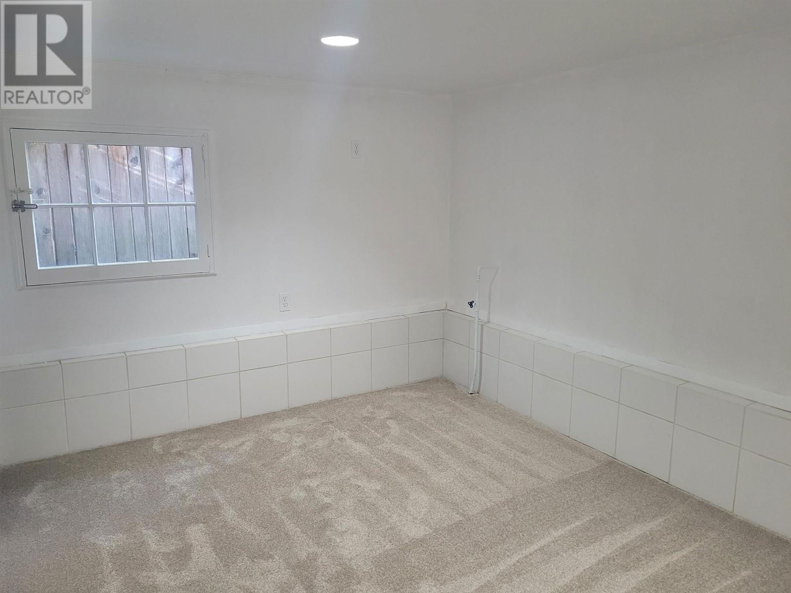 8321 SHAUGHNESSY STREET Image 22