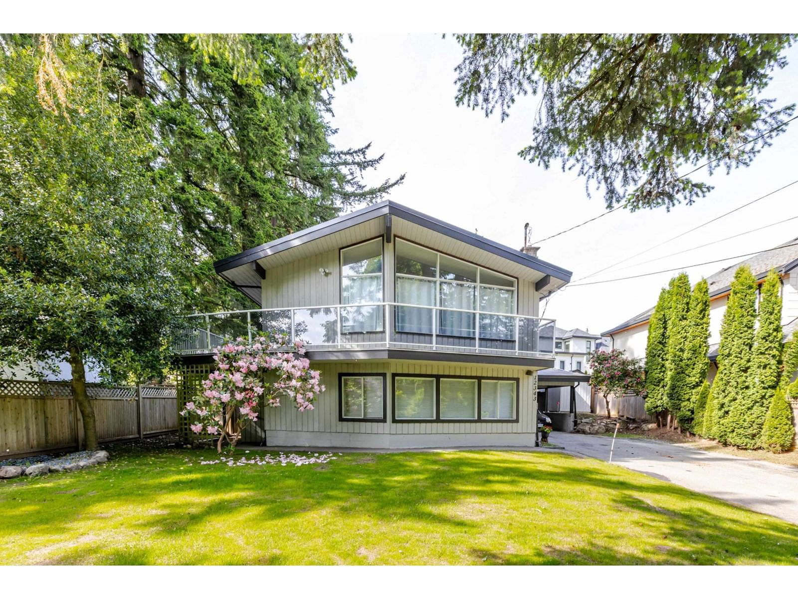 Primary Property View