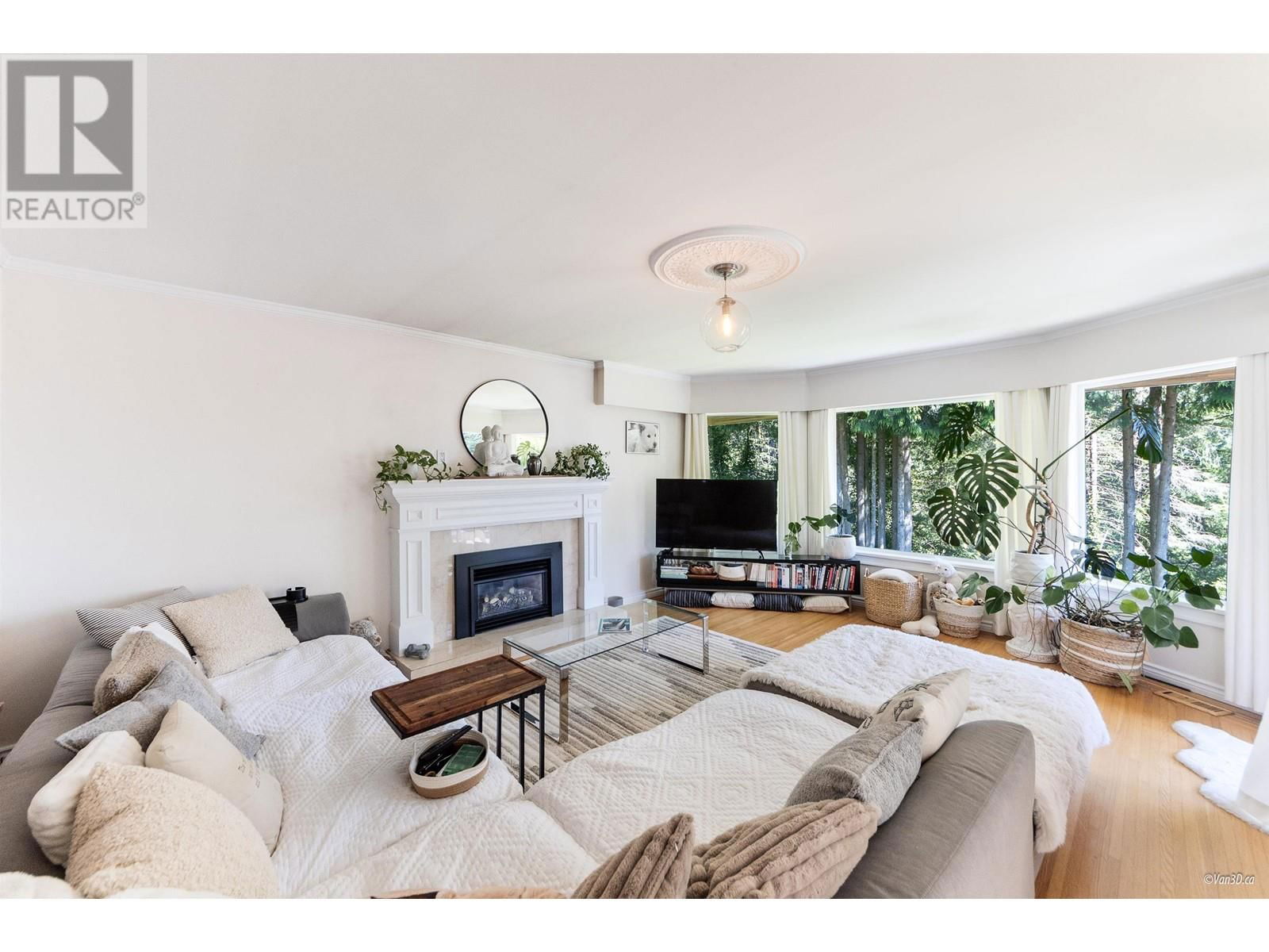 91 DEEP DENE PLACE Image 3