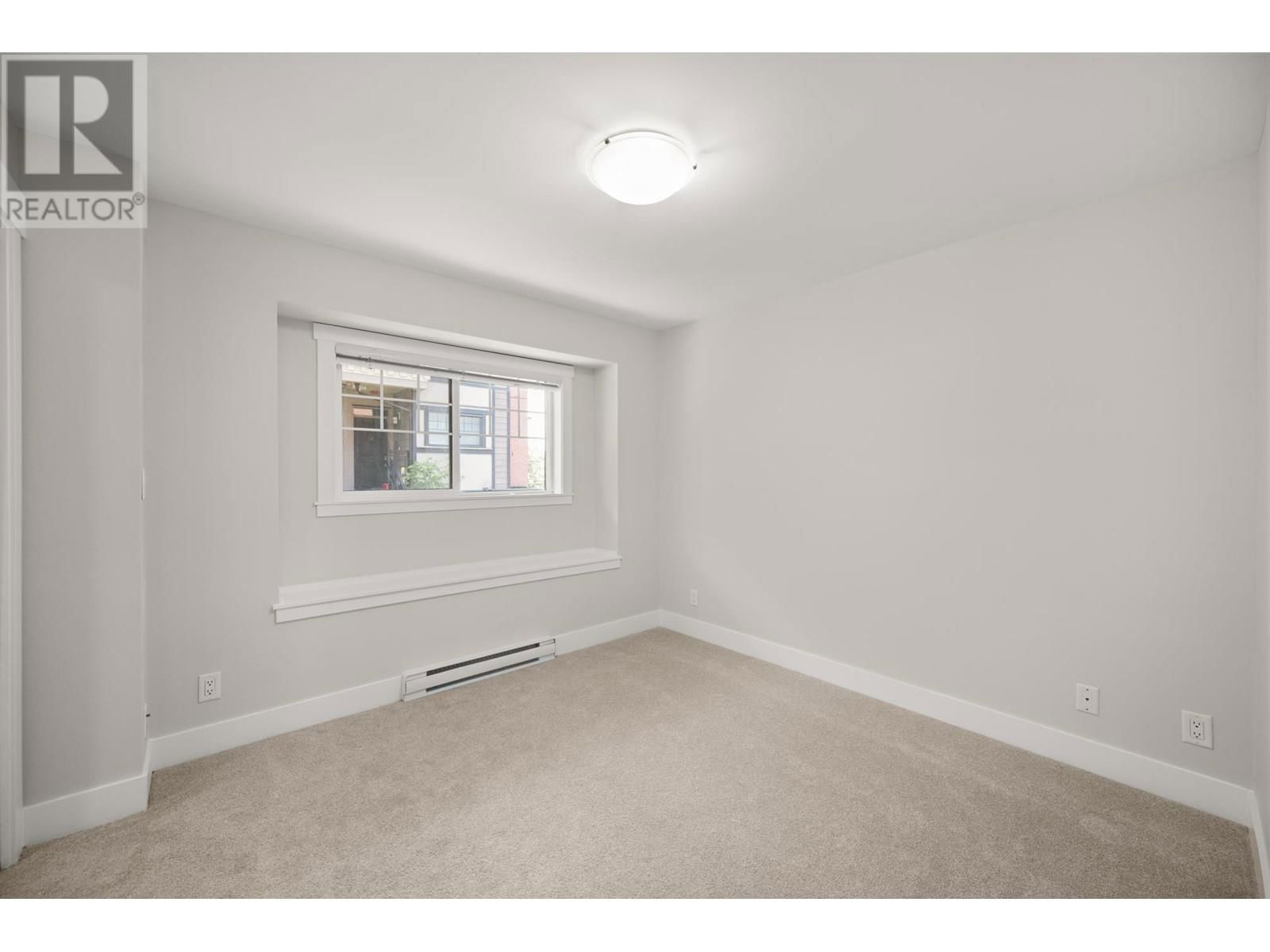 10 - 838 ROYAL AVENUE Image 22