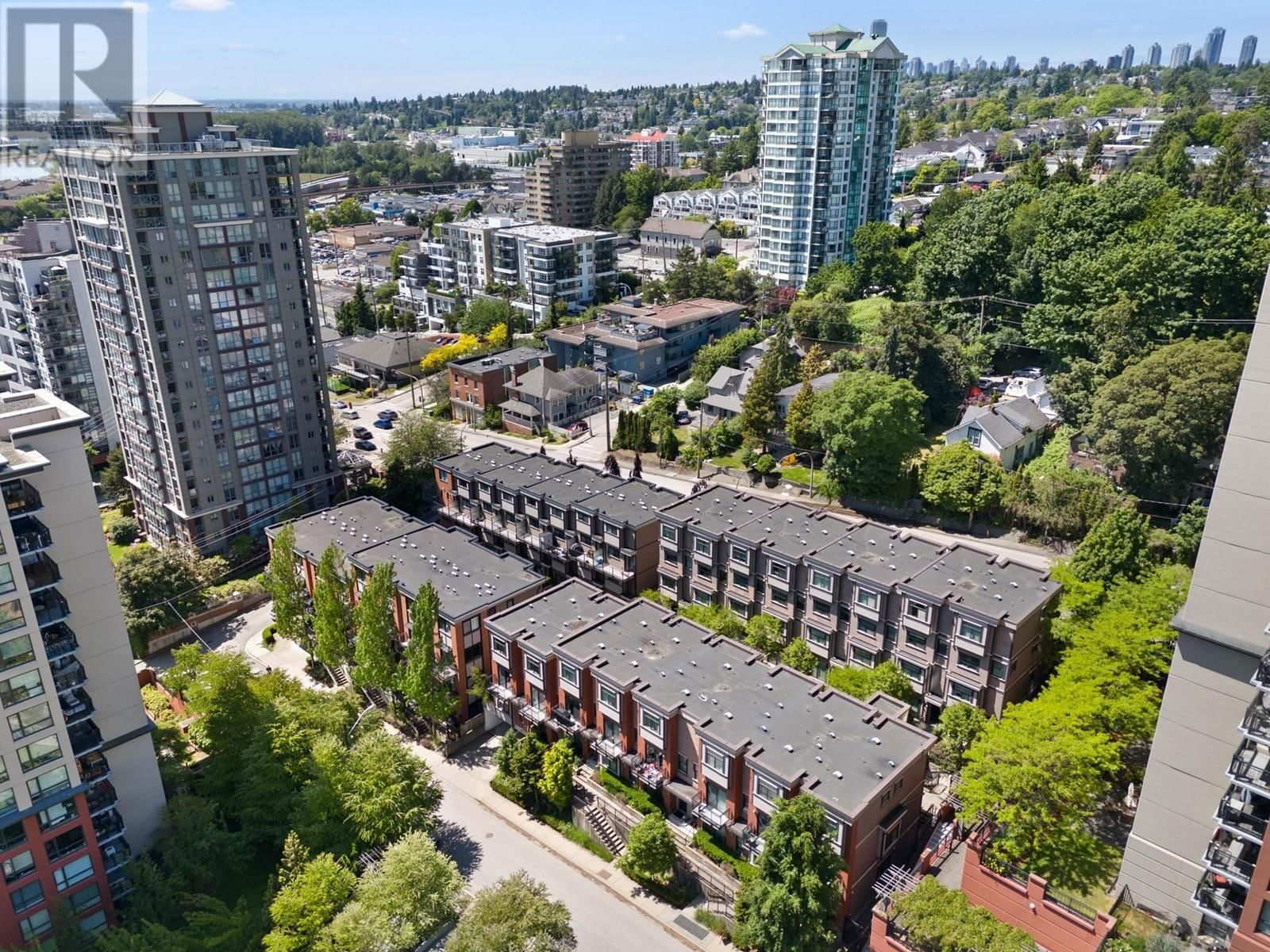10 - 838 ROYAL AVENUE Image 3
