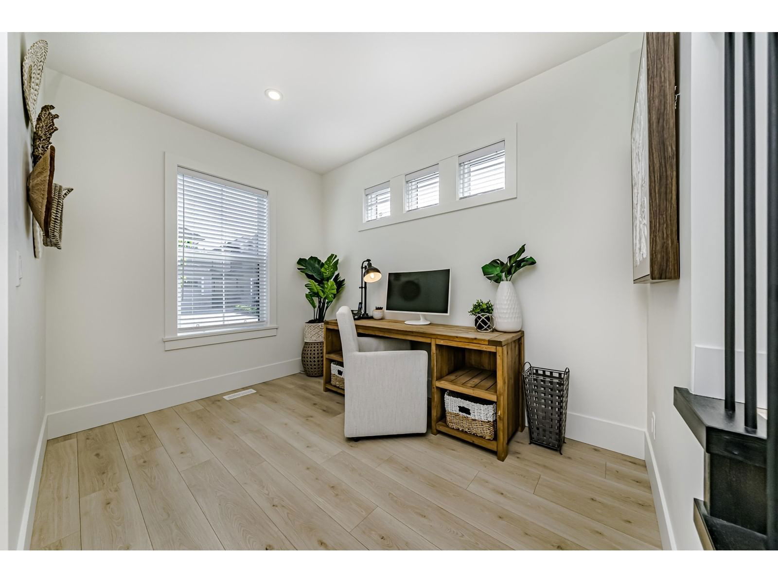53 - 46211 PROMONTORY ROAD Image 13