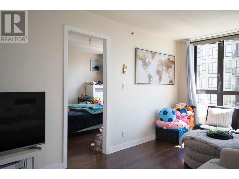 Tertiary Property View