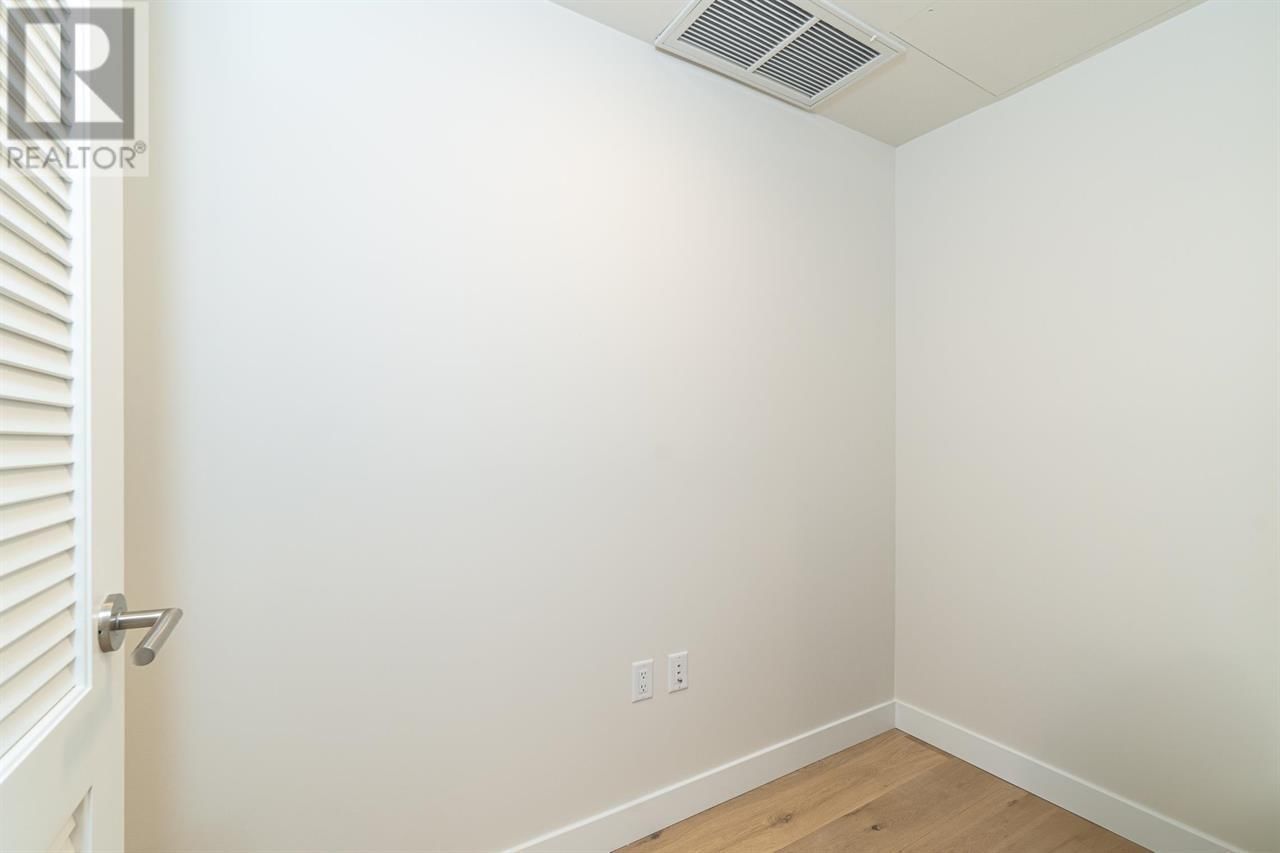 209 - 5007 ASH STREET Image 26