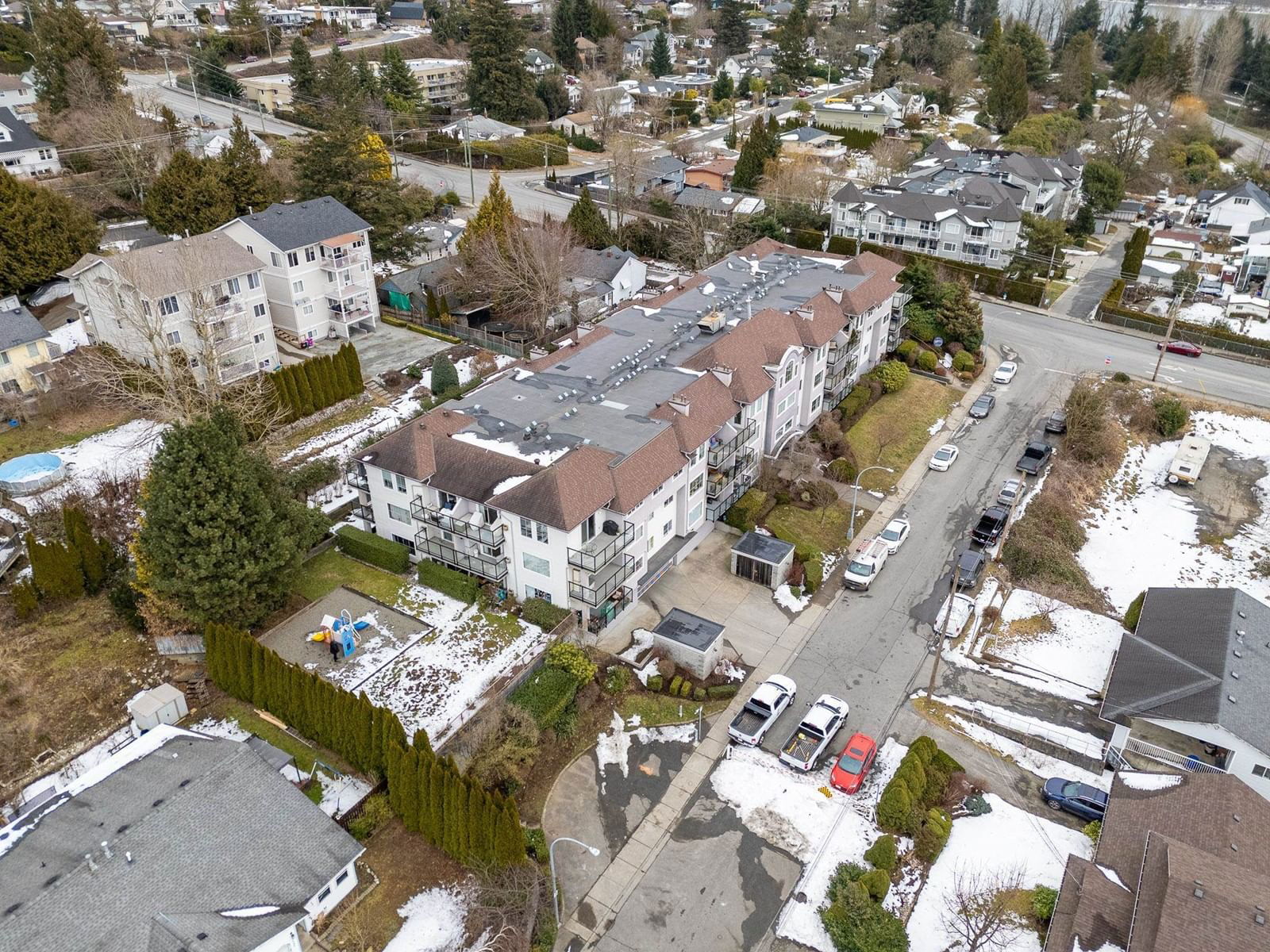 307 - 33599 2 Image 32