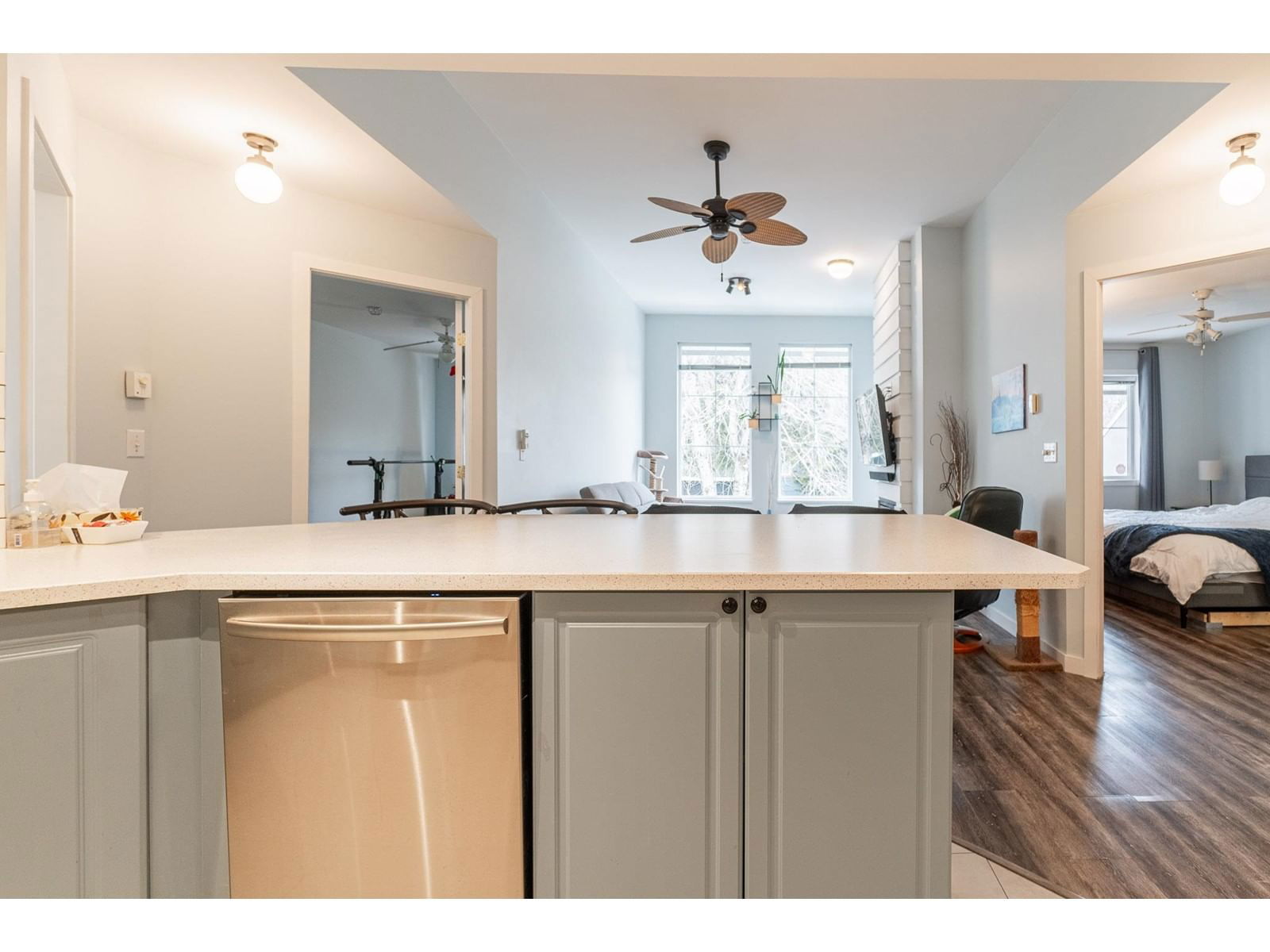307 - 33599 2 Image 9