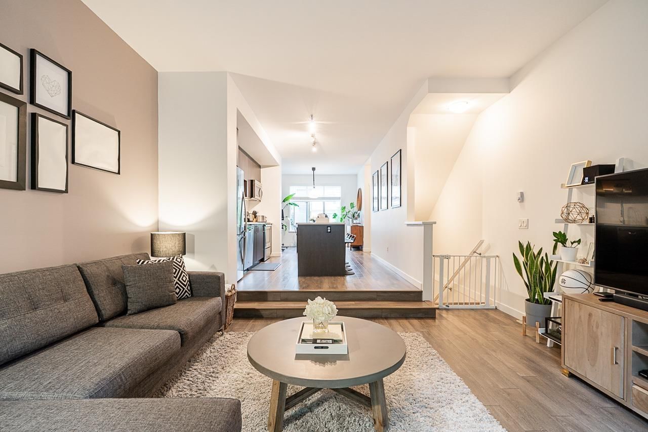 100 - 15340 GUILDFORD Image 6