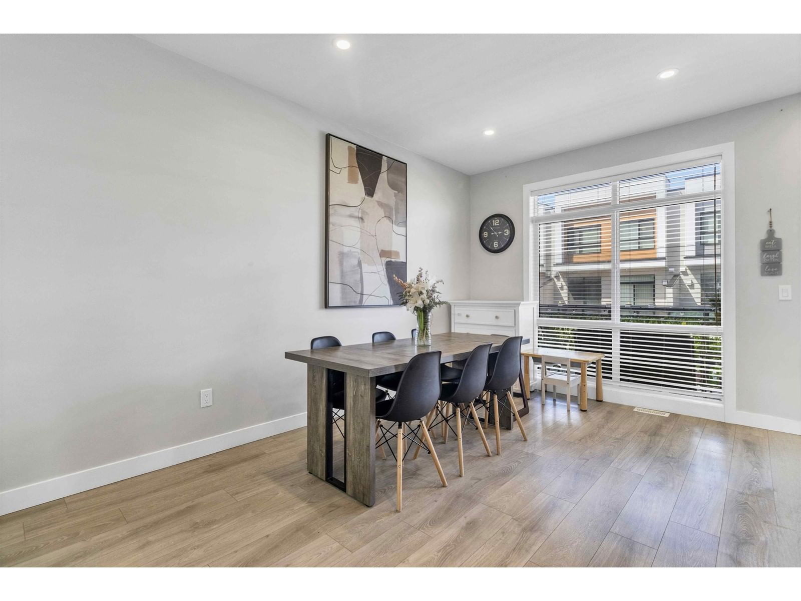 183 - 46150 THOMAS ROAD ROAD Image 18