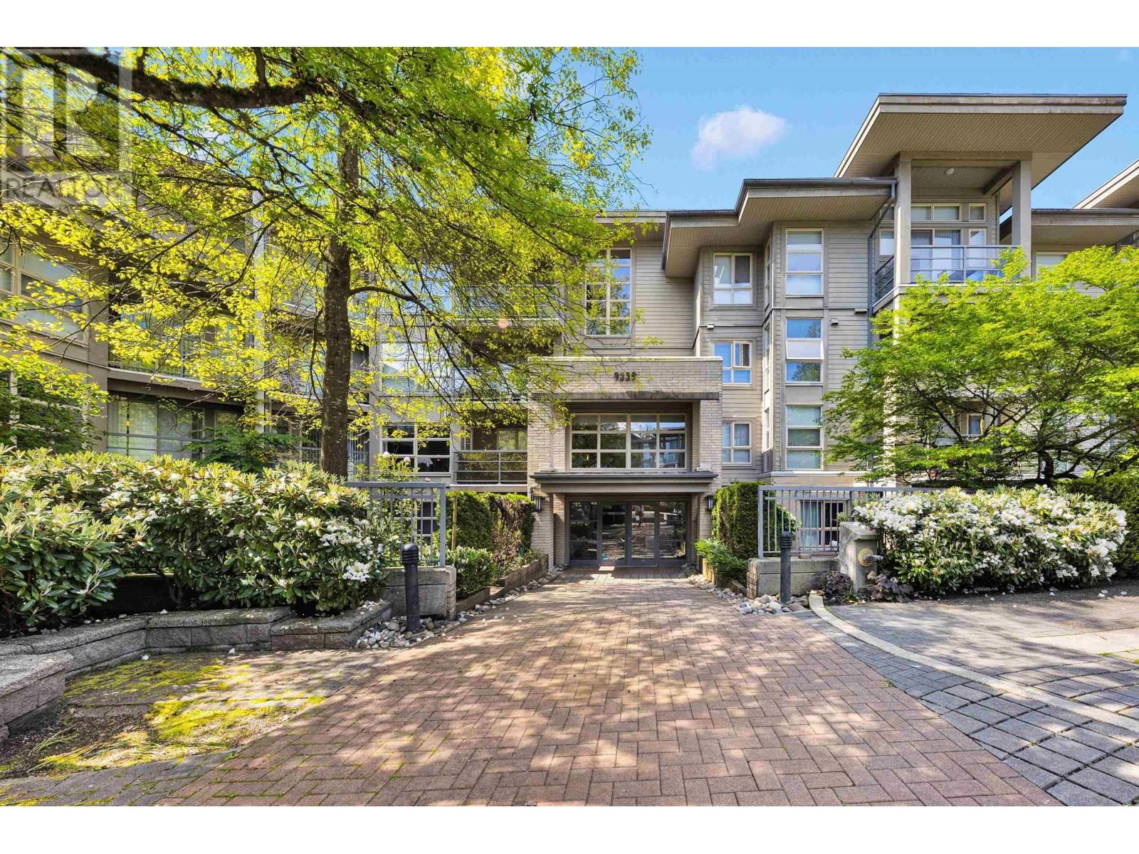 414 - 9339 UNIVERSITY CRESCENT Image 20
