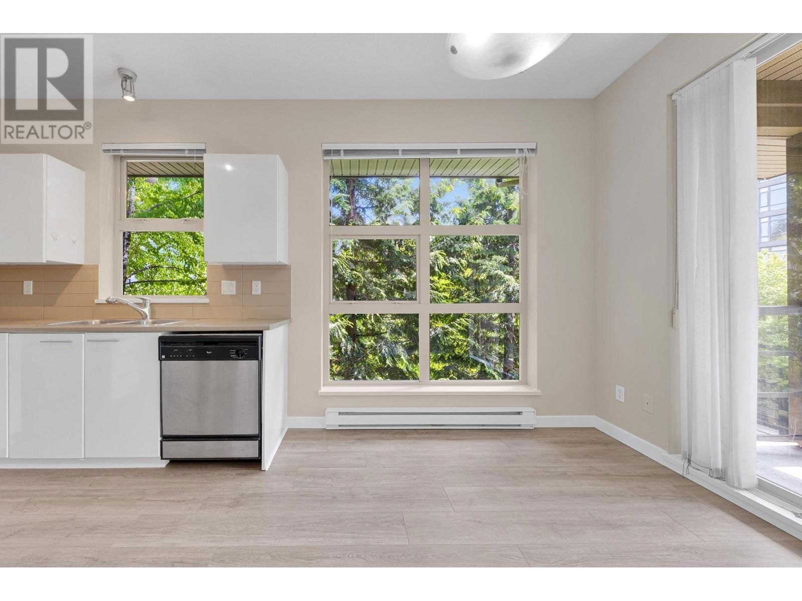 414 - 9339 UNIVERSITY CRESCENT Image 6