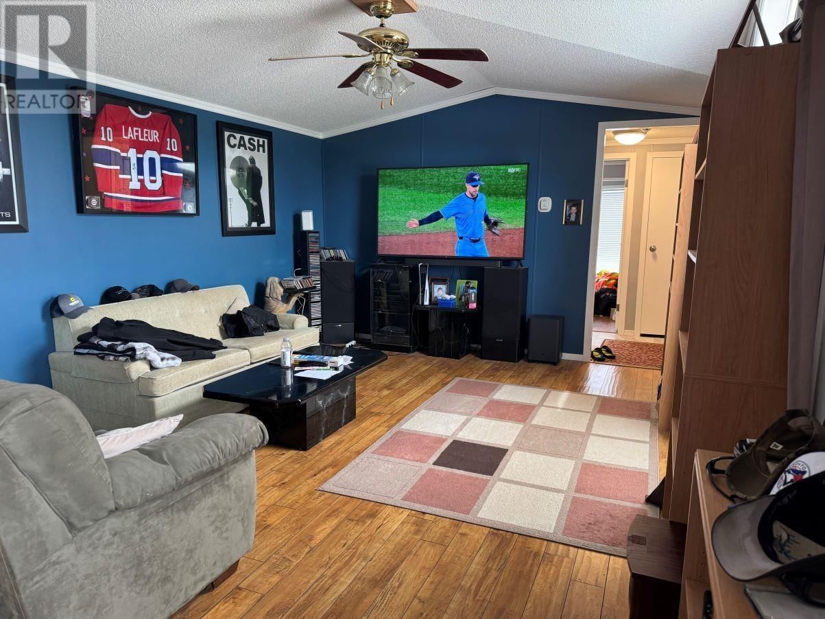 2977 THEE PLACE Image 3