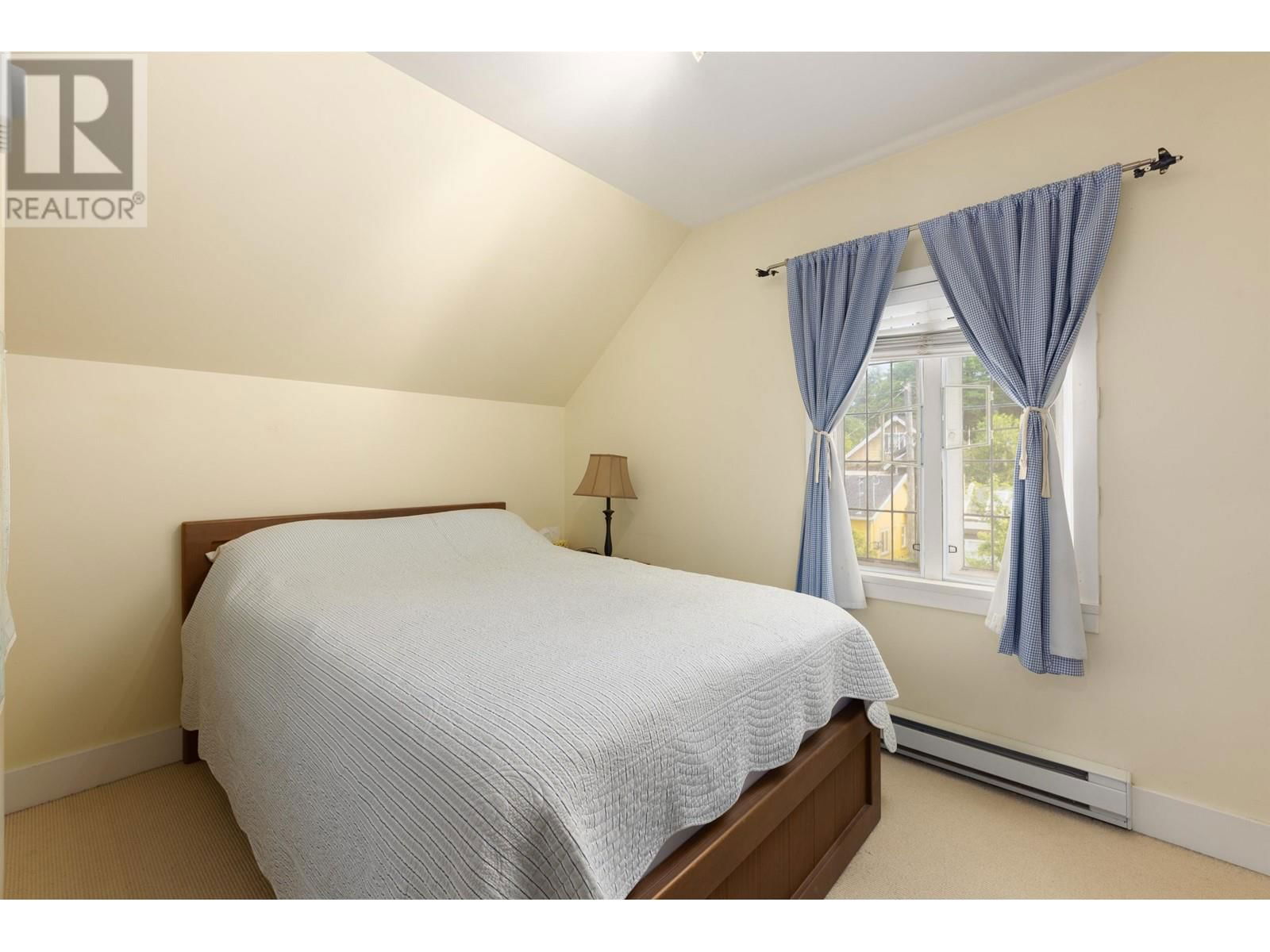 908 21ST AVENUE Image 18