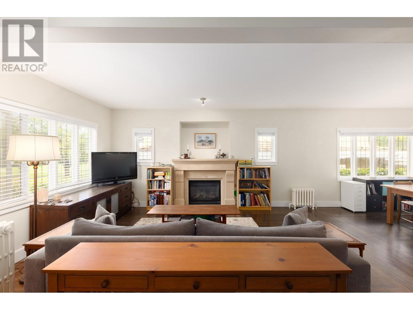 908 21ST AVENUE Image 4